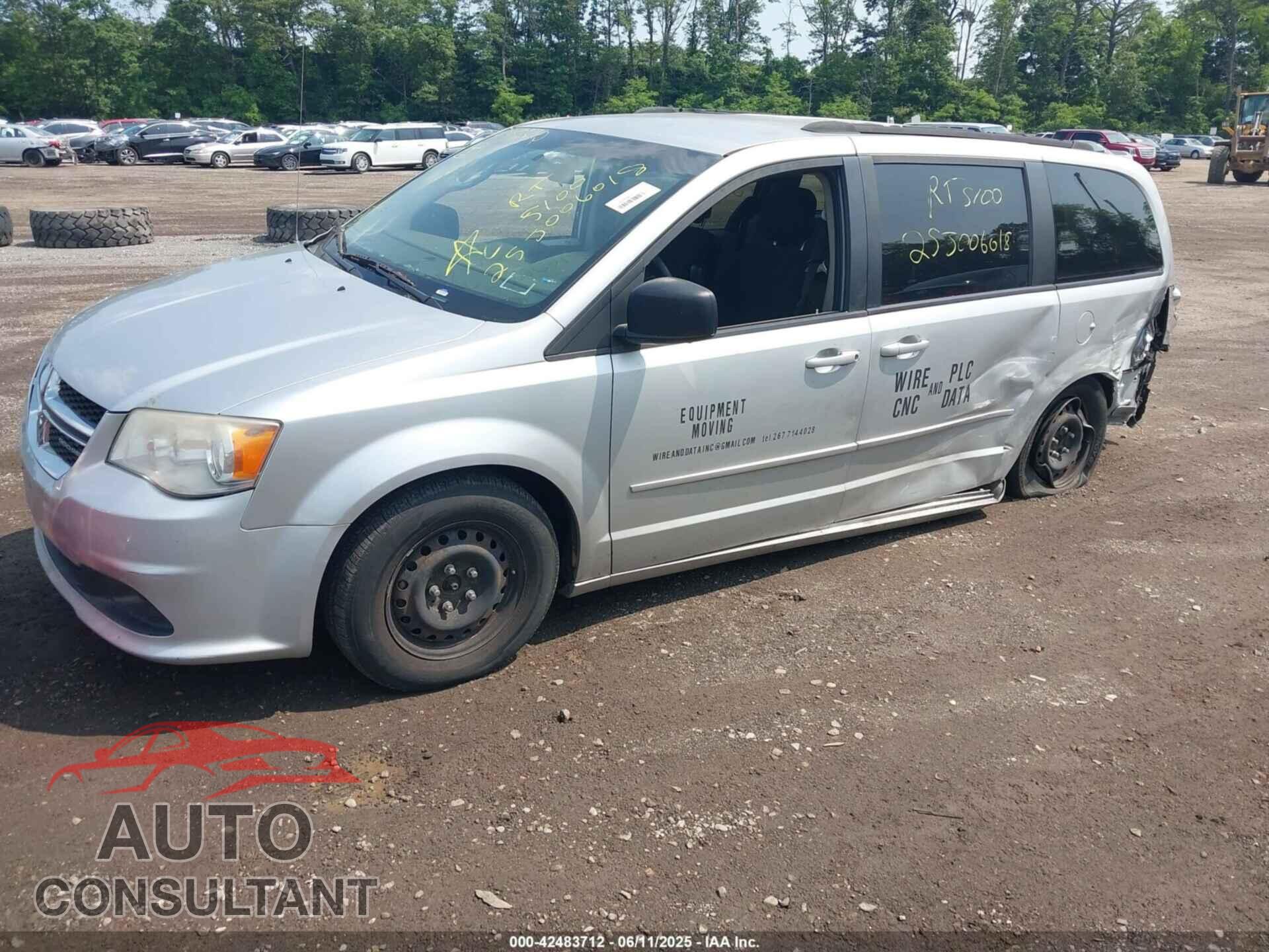DODGE GRAND CARAVAN 2011 - 2D4RN4DG5BR694087