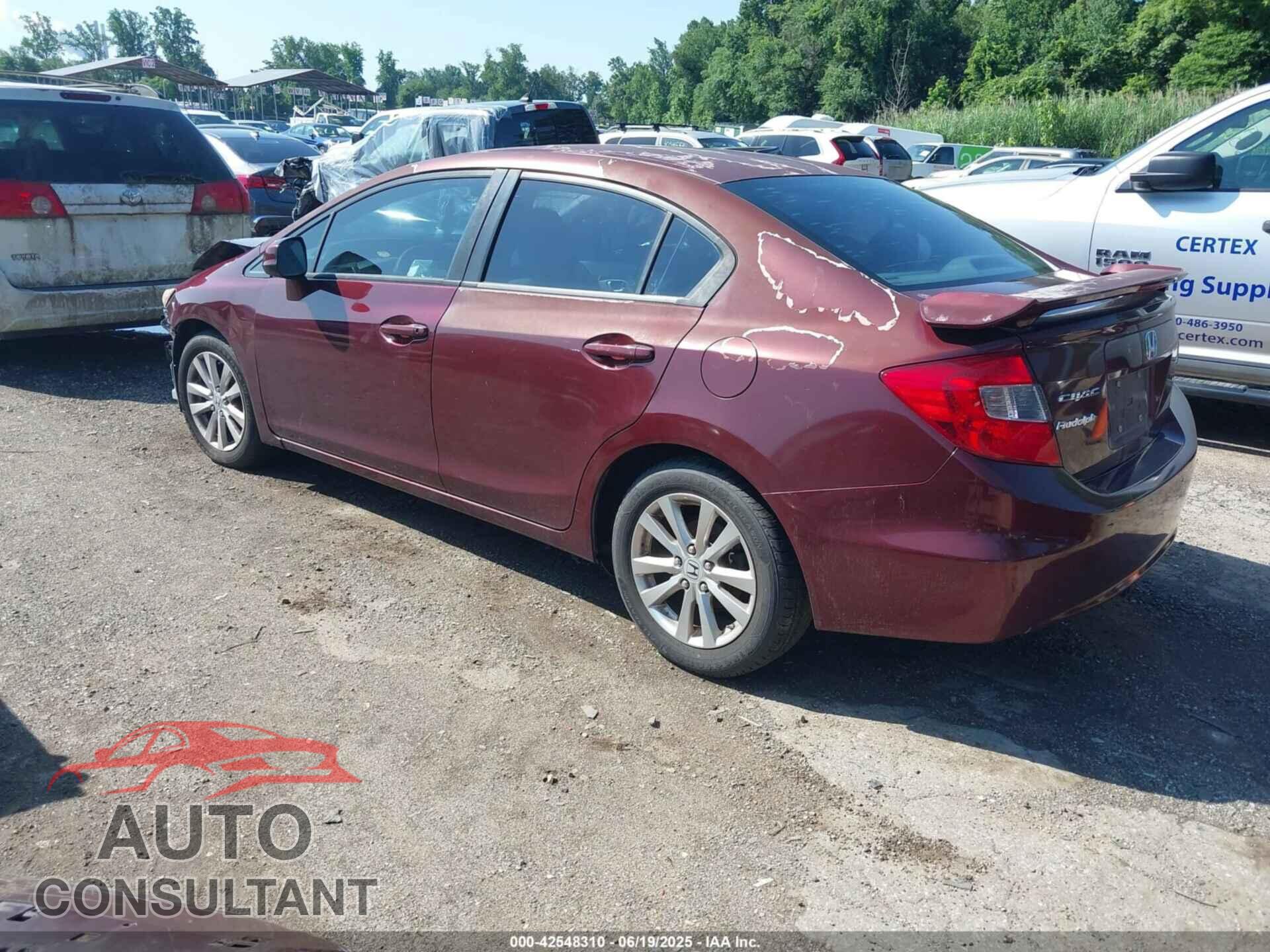 HONDA CIVIC 2012 - 2HGFB2F86CH586198
