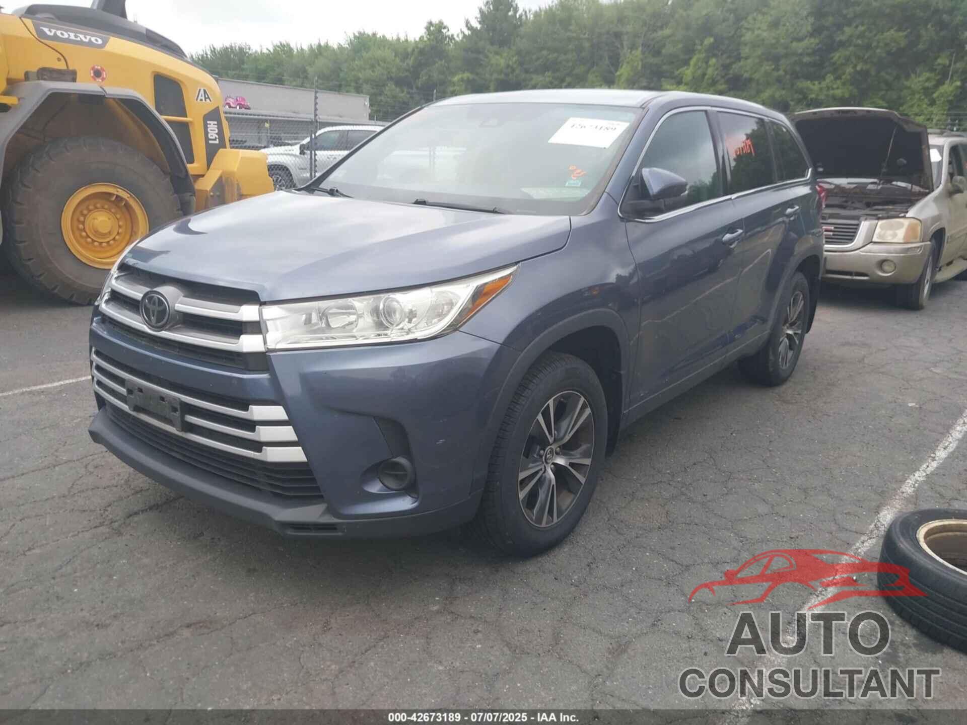 TOYOTA HIGHLANDER 2018 - 5TDBZRFH8JS875311