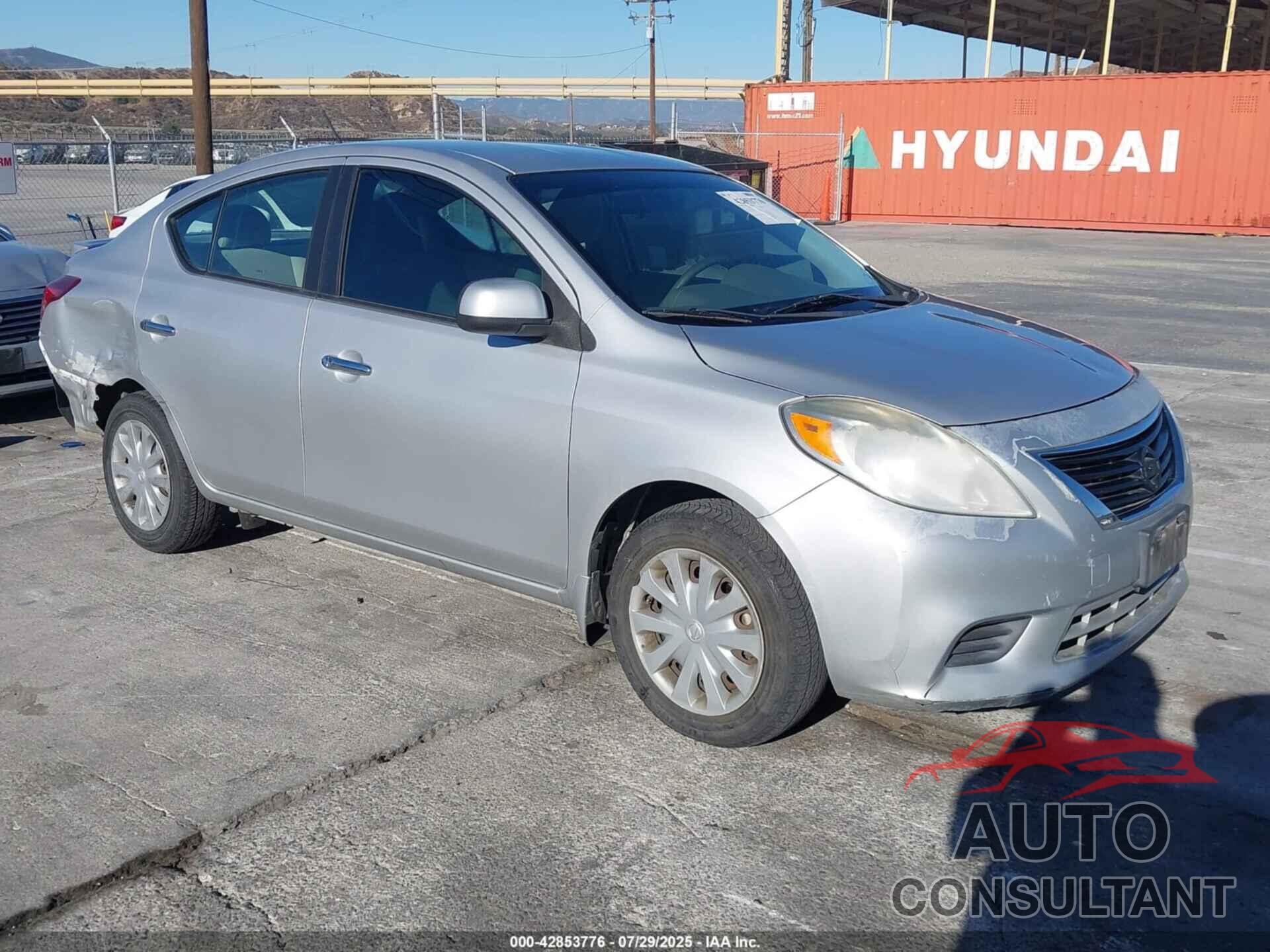 NISSAN VERSA 2013 - 3N1CN7AP1DL870189