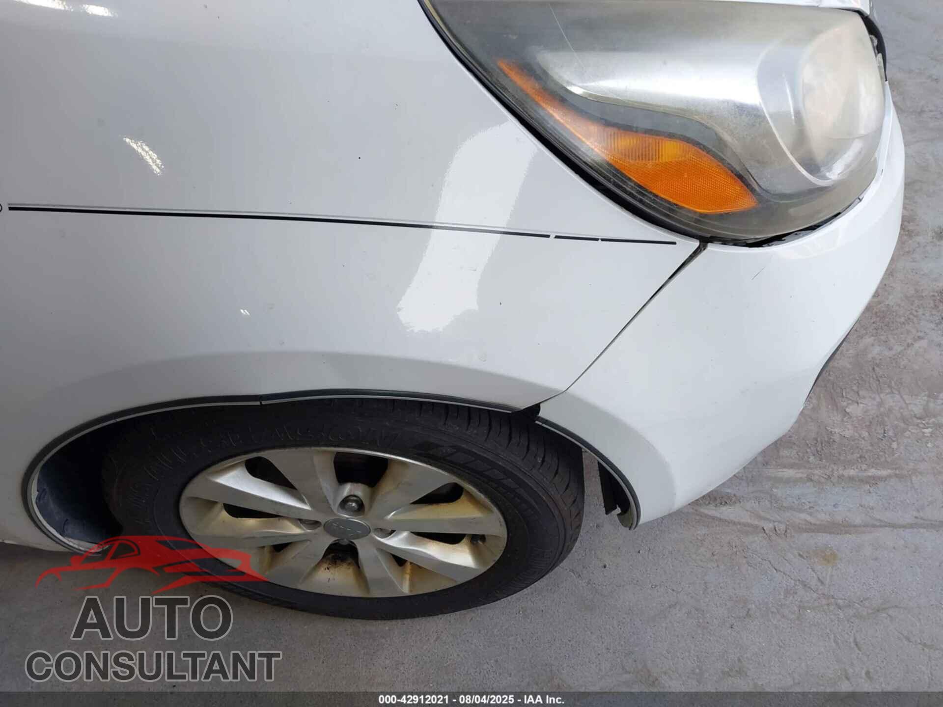 KIA RIO 2013 - KNADN4A36D6241306