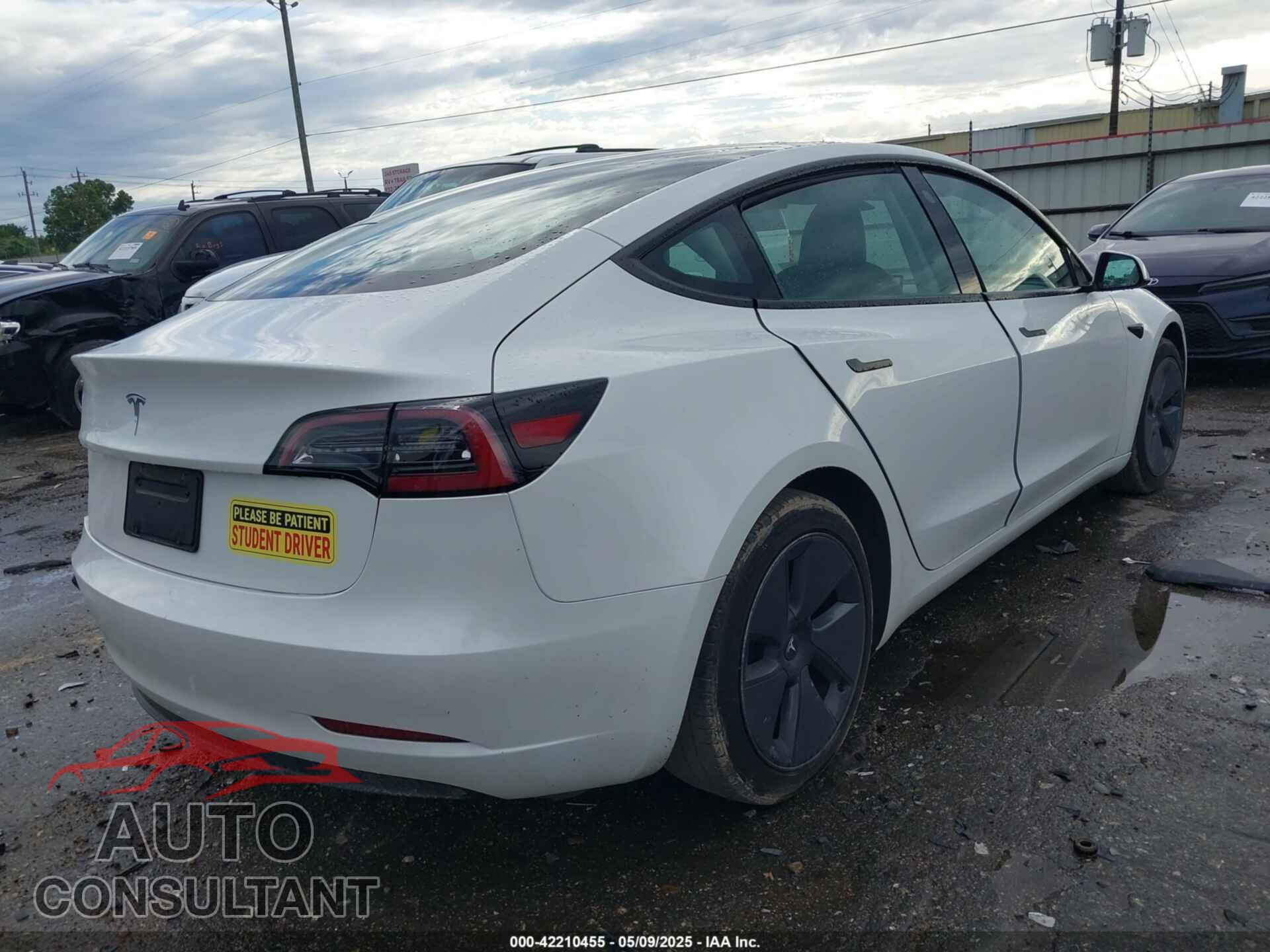 TESLA MODEL 3 2023 - 5YJ3E1EA0PF511158