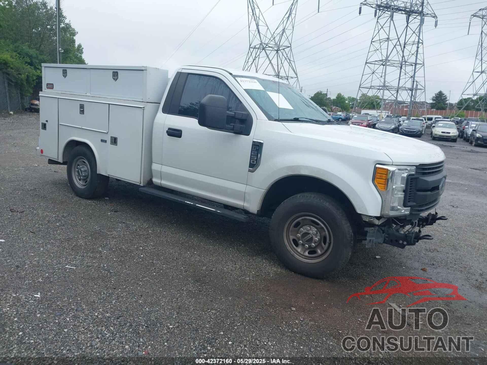 FORD F-250 2017 - 1FTBF2A64HED39204