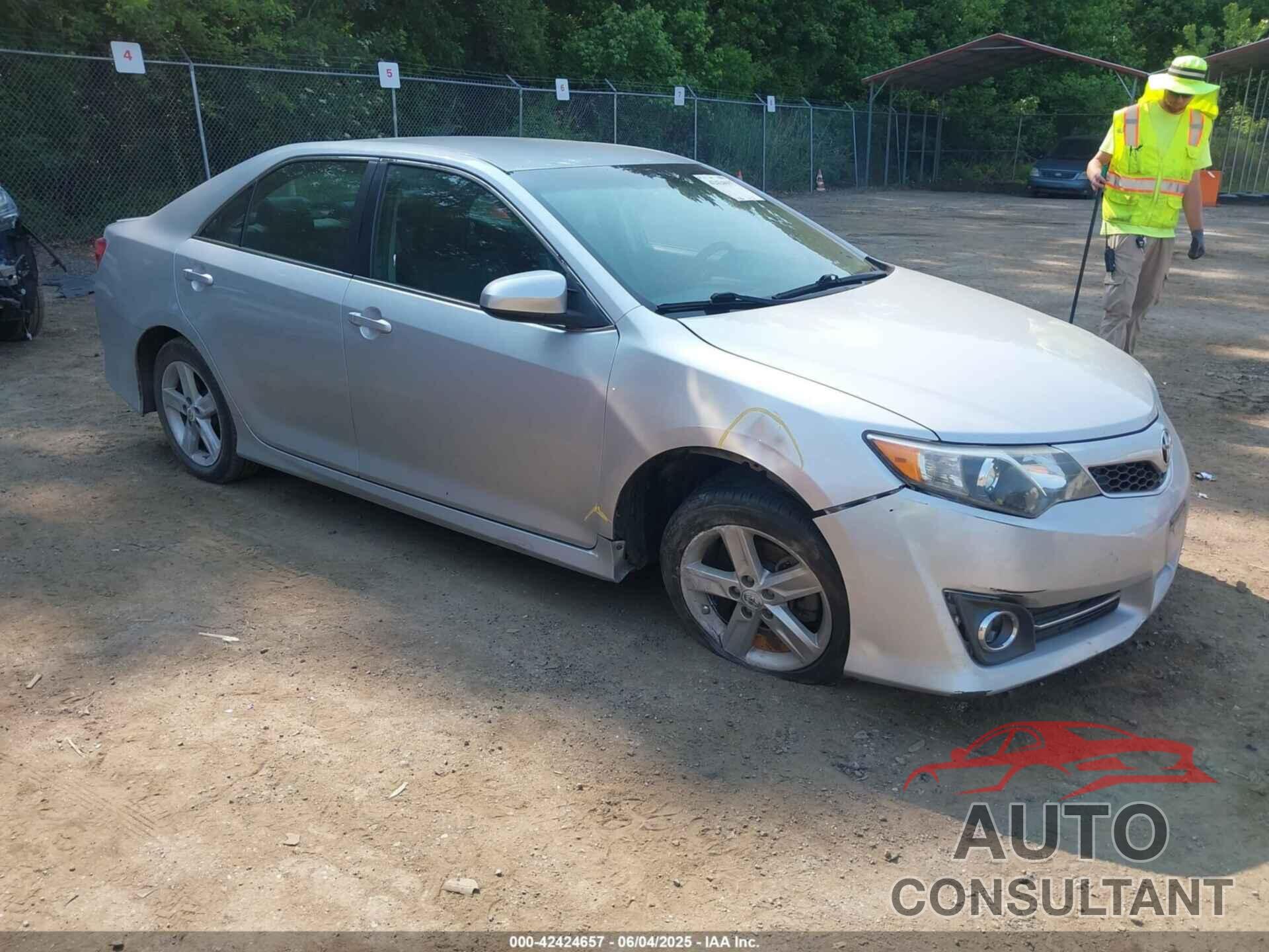 TOYOTA CAMRY 2012 - 4T1BF1FK5CU036278