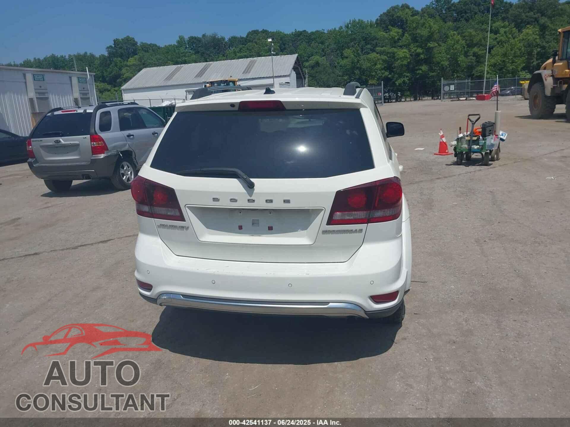 DODGE JOURNEY 2016 - 3C4PDCGB3GT212318