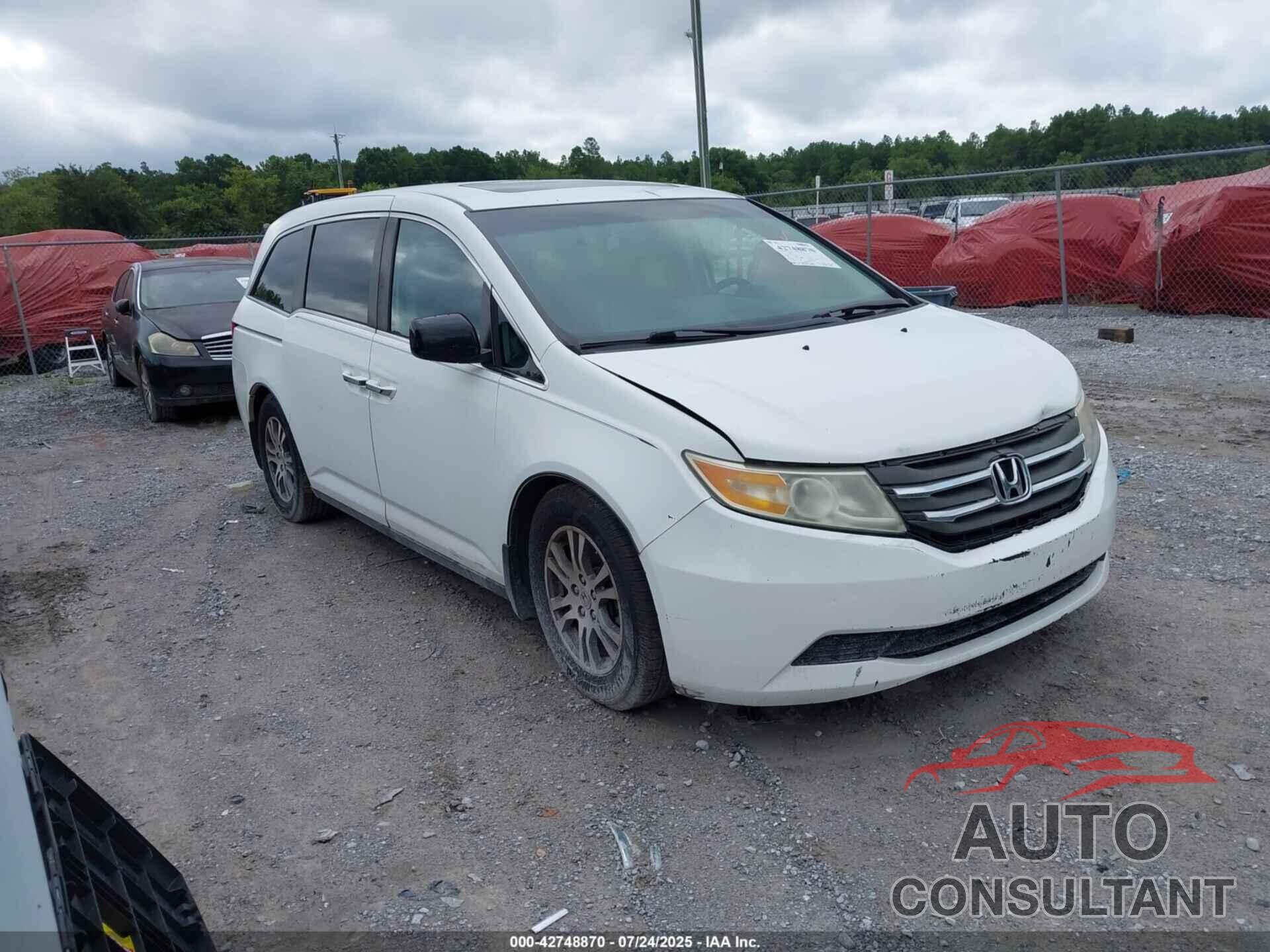 HONDA ODYSSEY 2011 - 5FNRL5H67BB040312