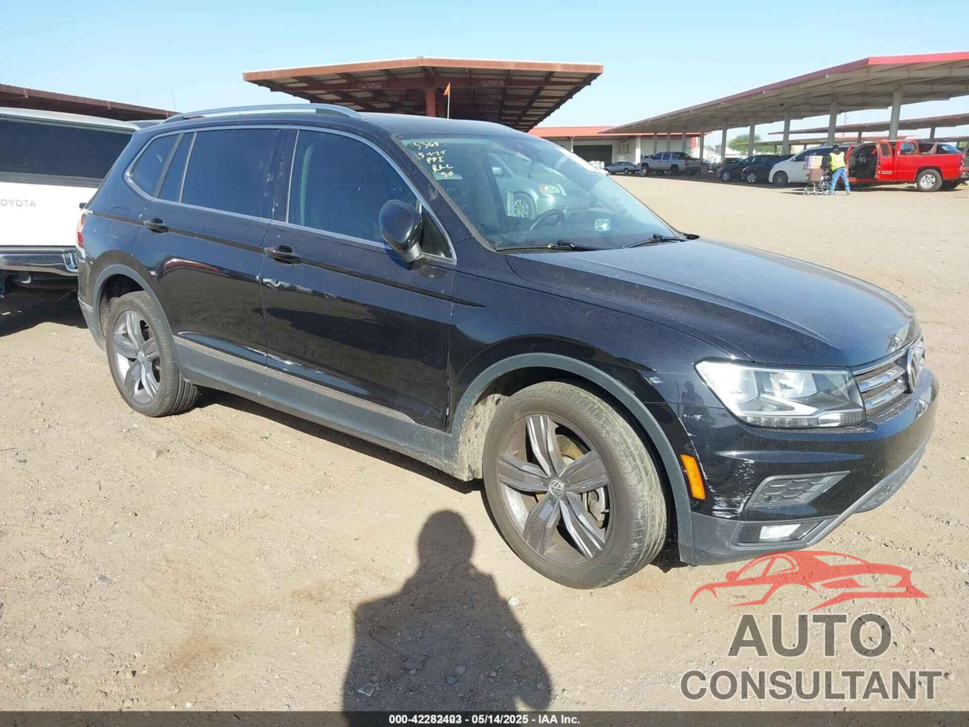 VOLKSWAGEN TIGUAN 2020 - 3VV3B7AX3LM121409