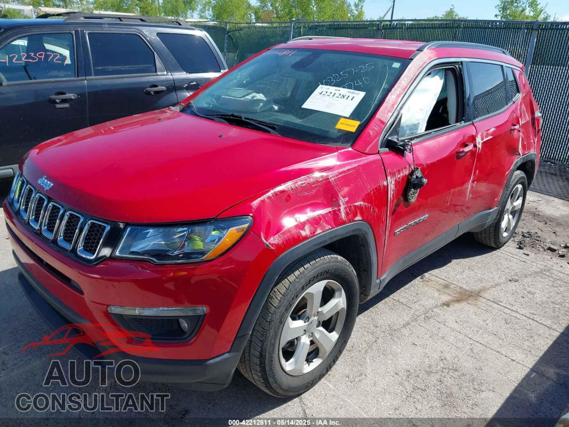 JEEP COMPASS 2018 - 3C4NJDBB6JT142740