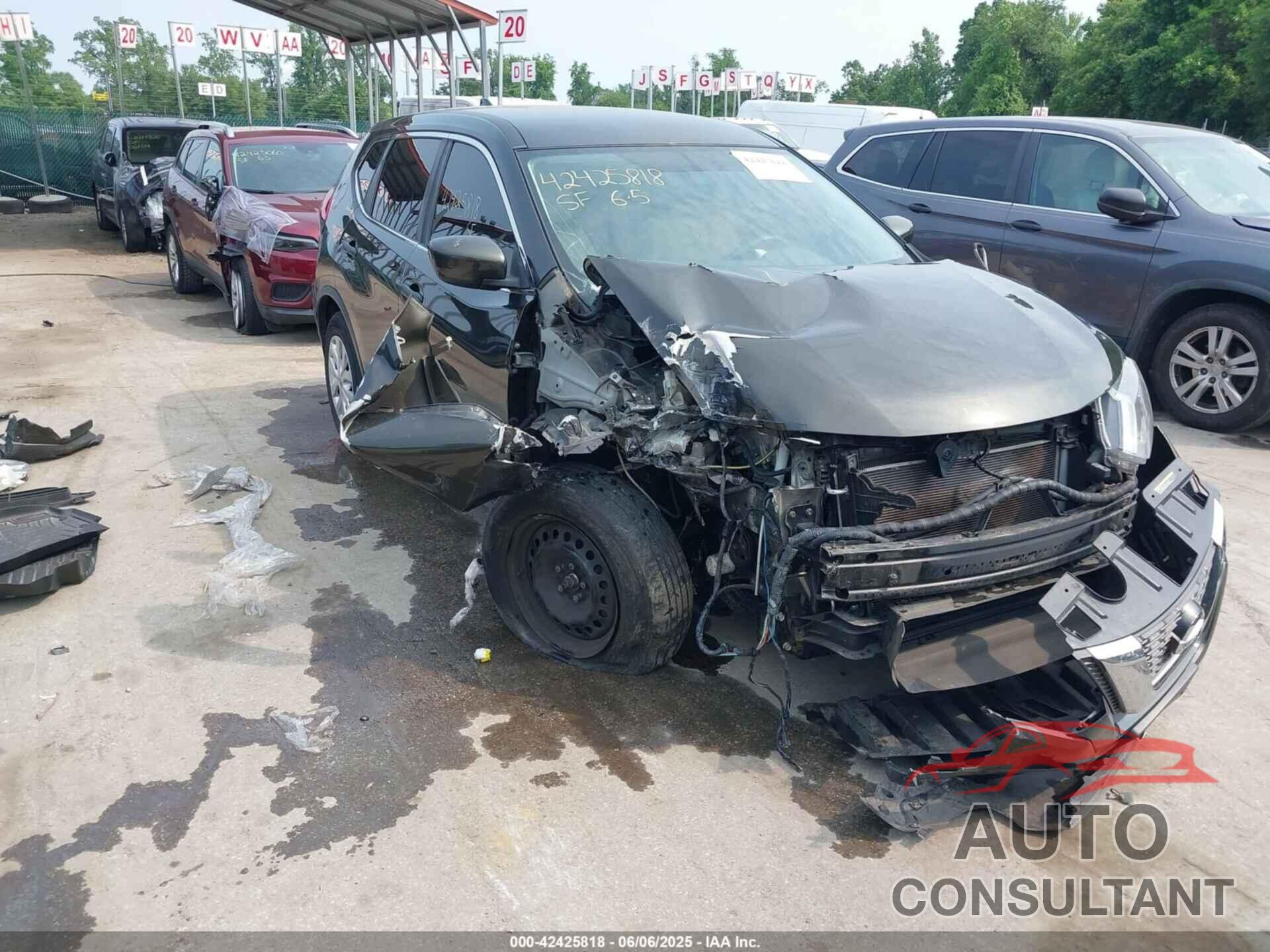 NISSAN ROGUE 2017 - KNMAT2MV6HP525578