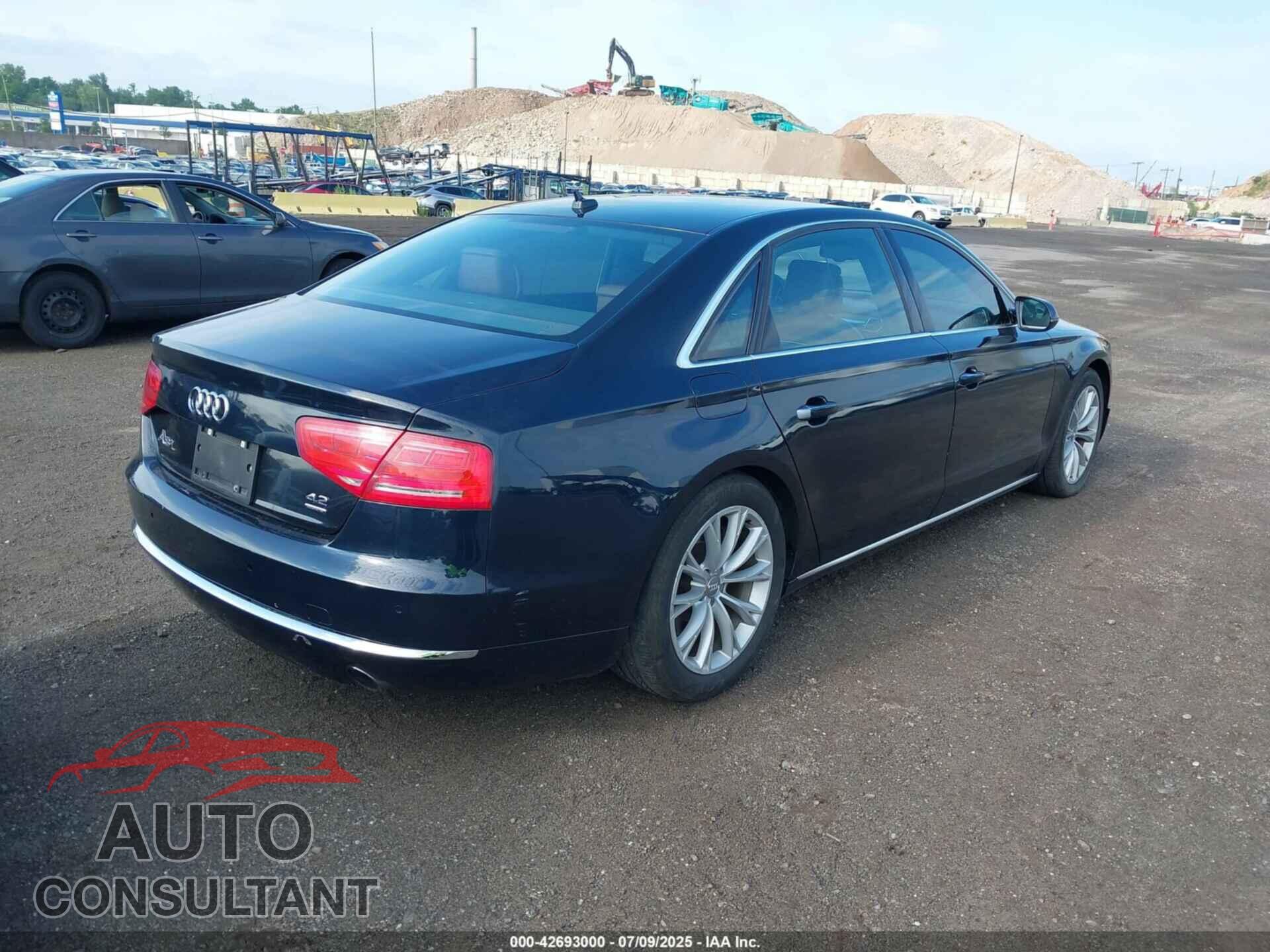 AUDI A8 L 2011 - WAURVAFD4BN018884