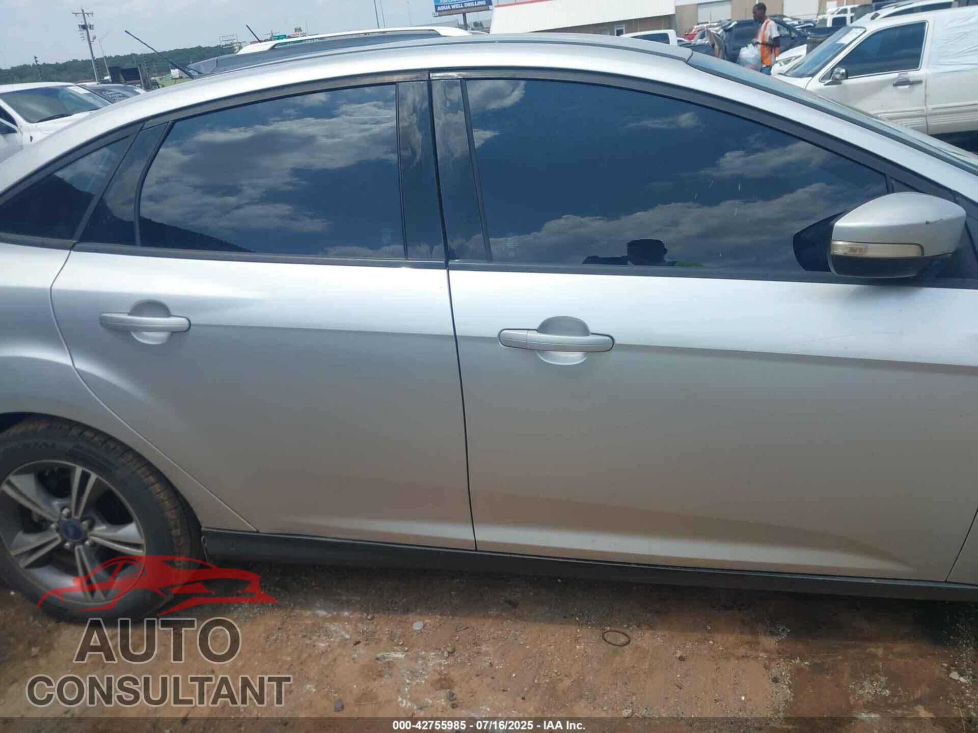 FORD FOCUS 2017 - 1FADP3FE6HL313751