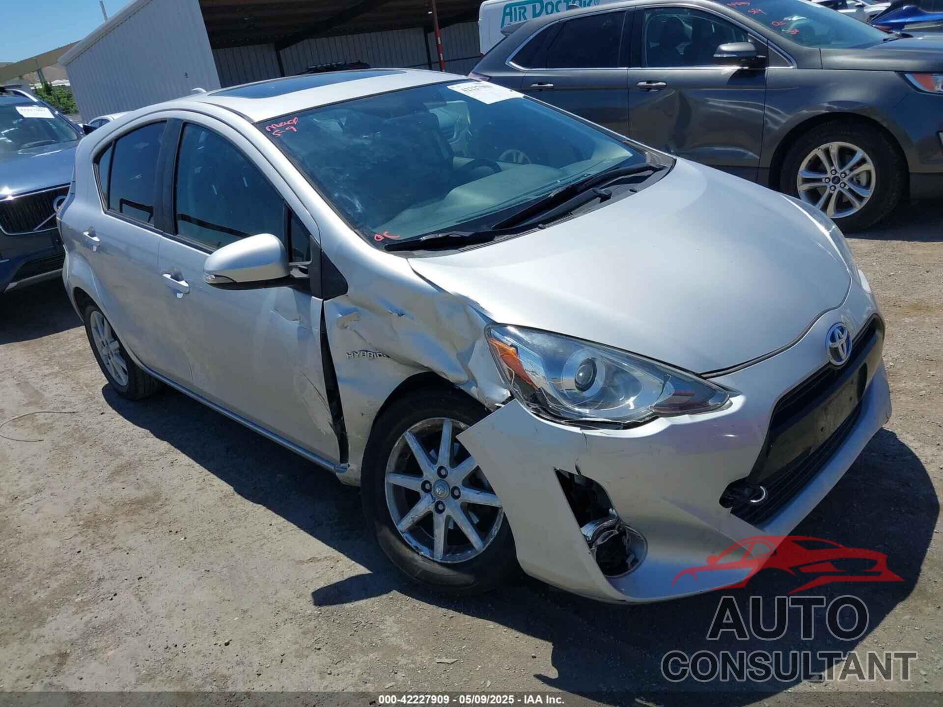 TOYOTA PRIUS C 2015 - JTDKDTB30F1087181
