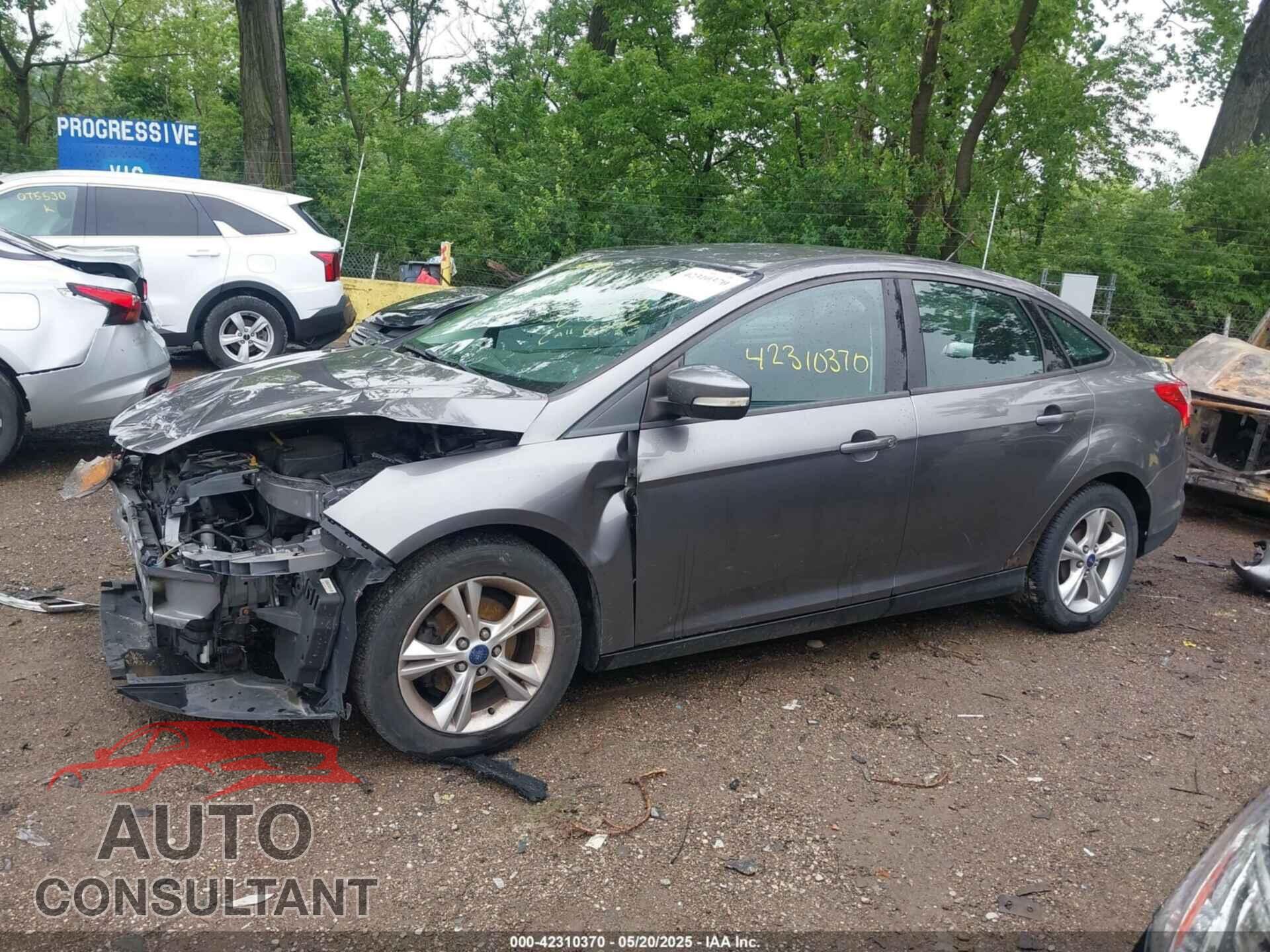 FORD FOCUS 2014 - 1FADP3F28EL388923
