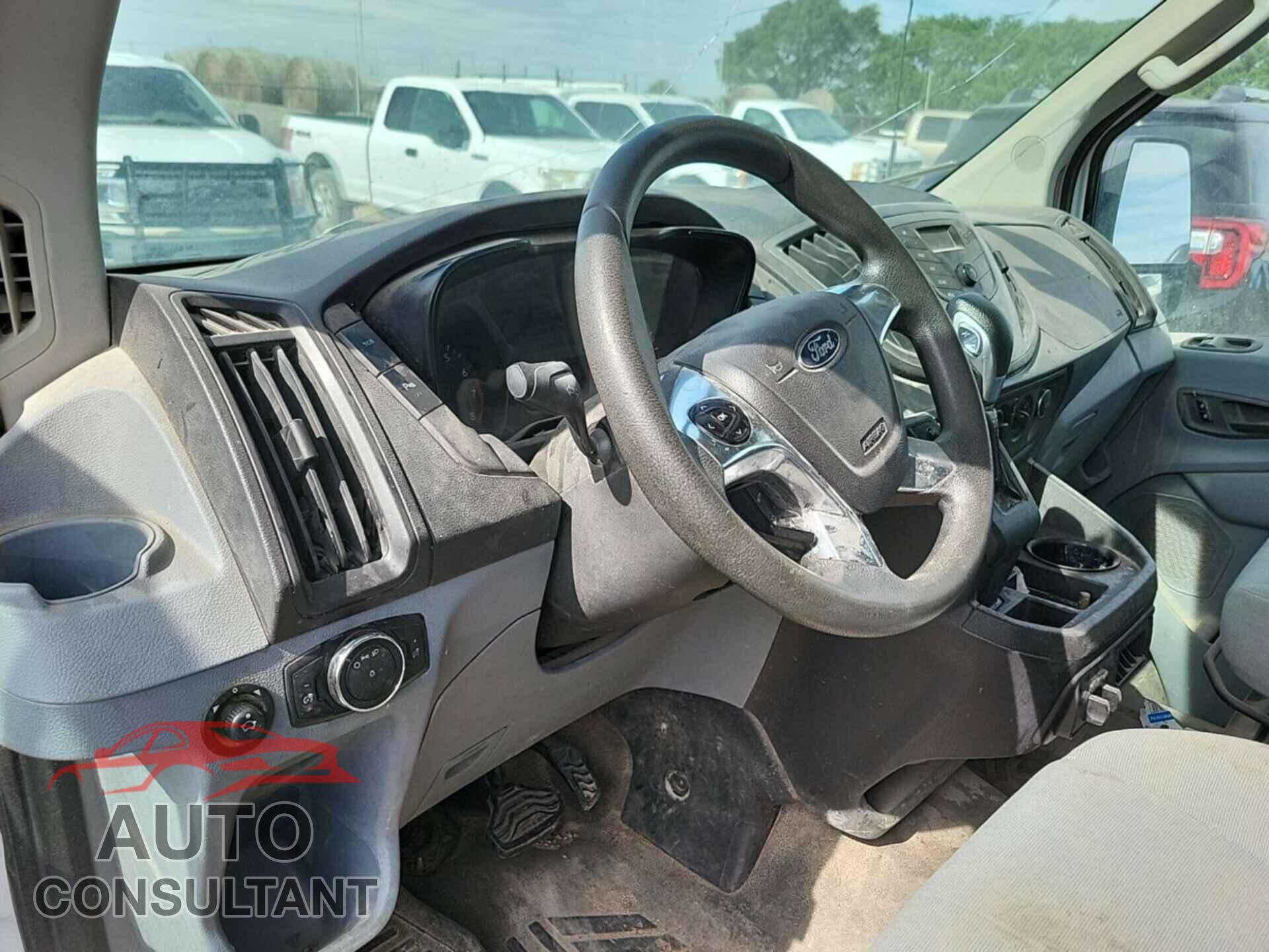 FORD TRANSIT 2015 - 1FBZX2CG2FKA17052
