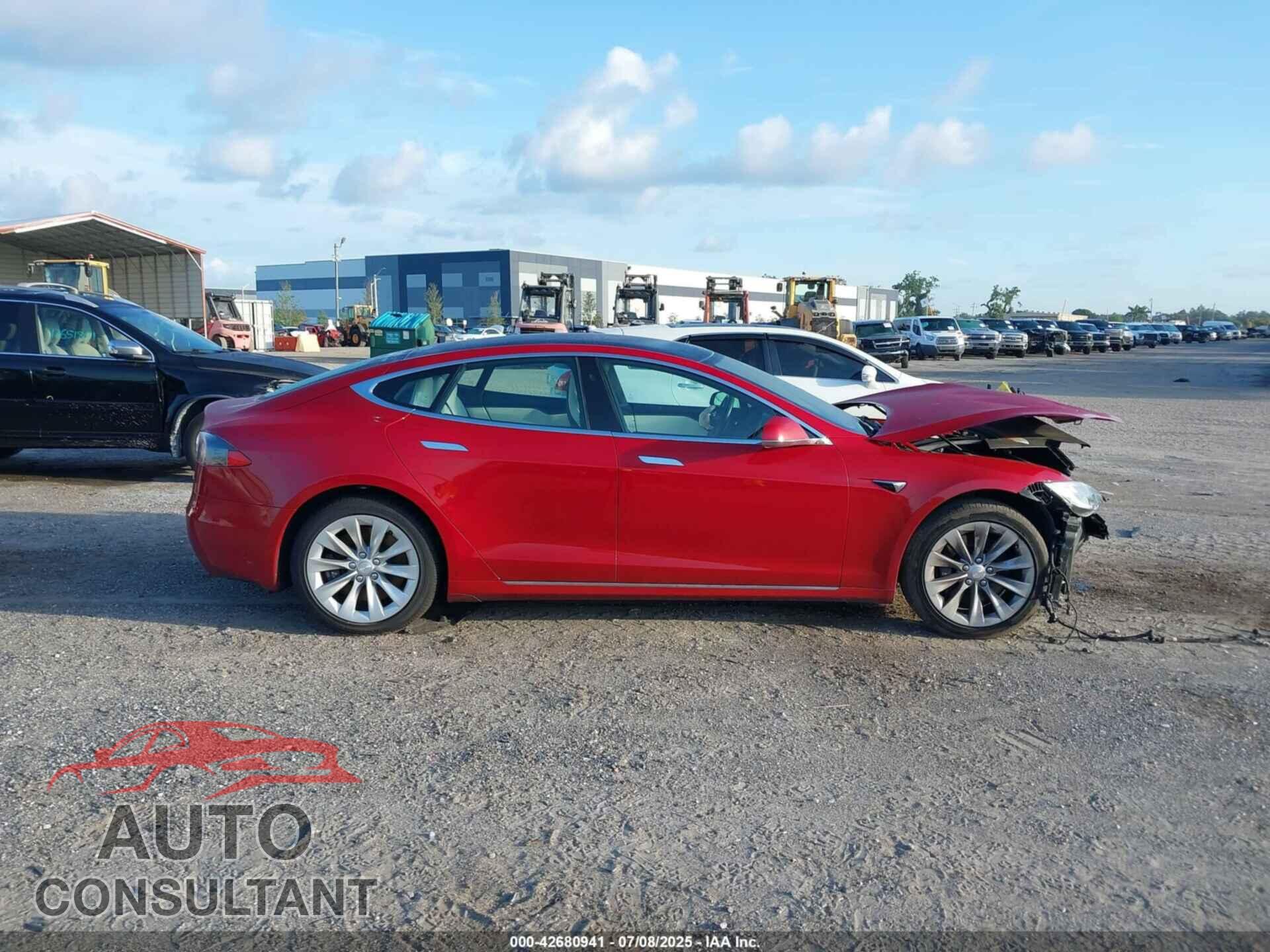 TESLA MODEL S 2018 - 5YJSA1E20JF277384
