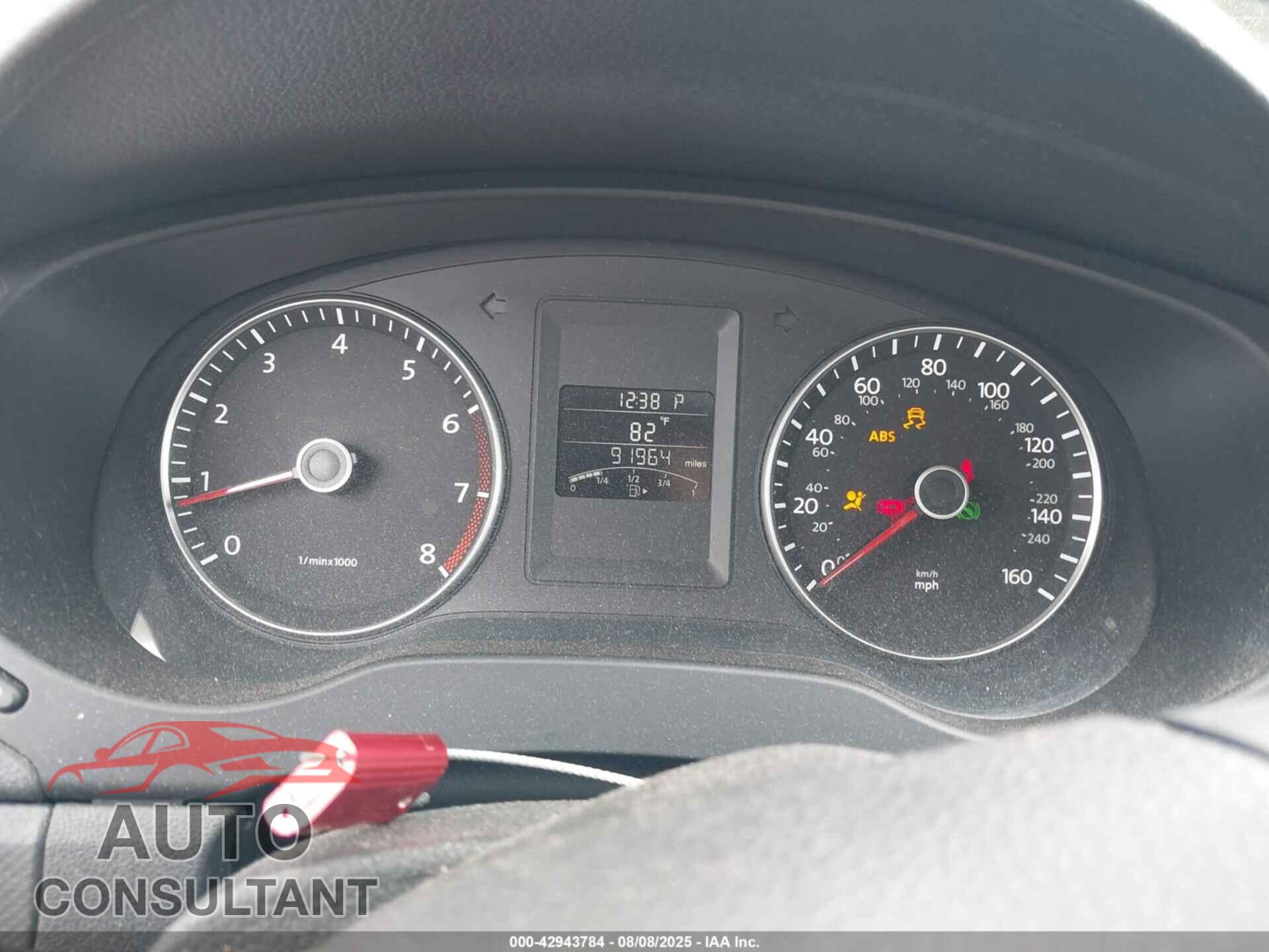 VOLKSWAGEN JETTA 2012 - 3VWDX7AJ4CM417181