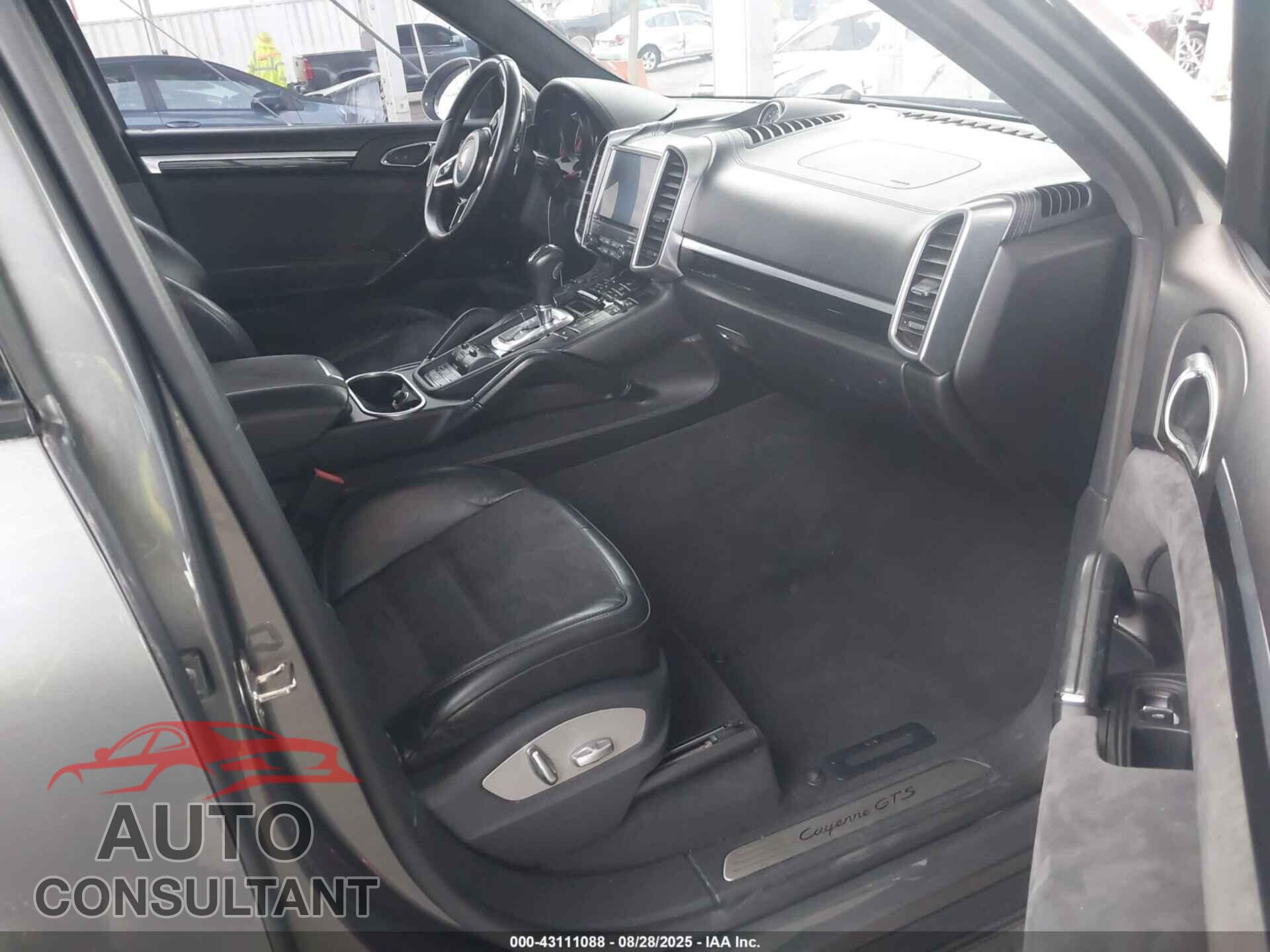 PORSCHE CAYENNE 2018 - WP1AD2A2XJLA80121