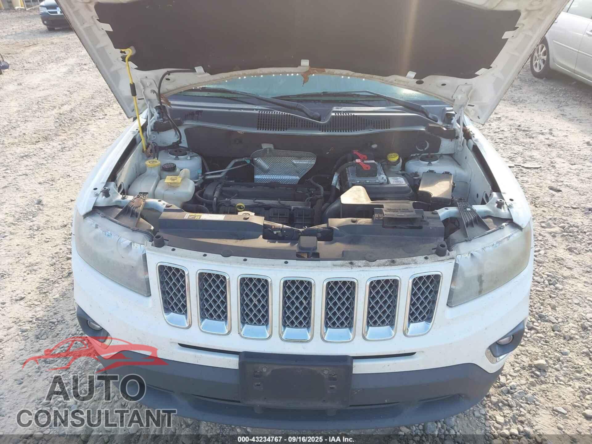 JEEP COMPASS 2015 - 1C4NJCEA5FD210648