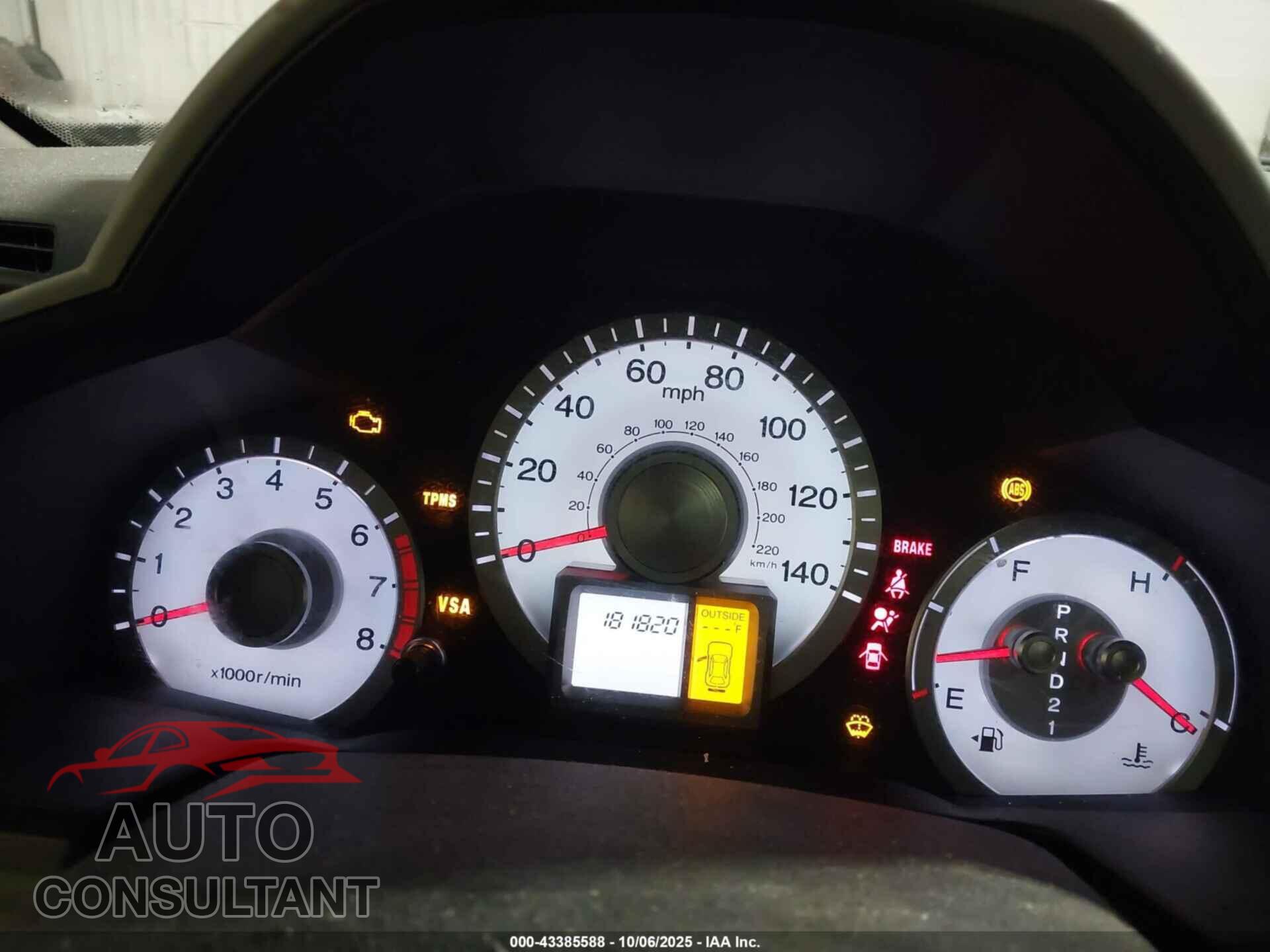 HONDA PILOT 2011 - 5FNYF4H61BB062299