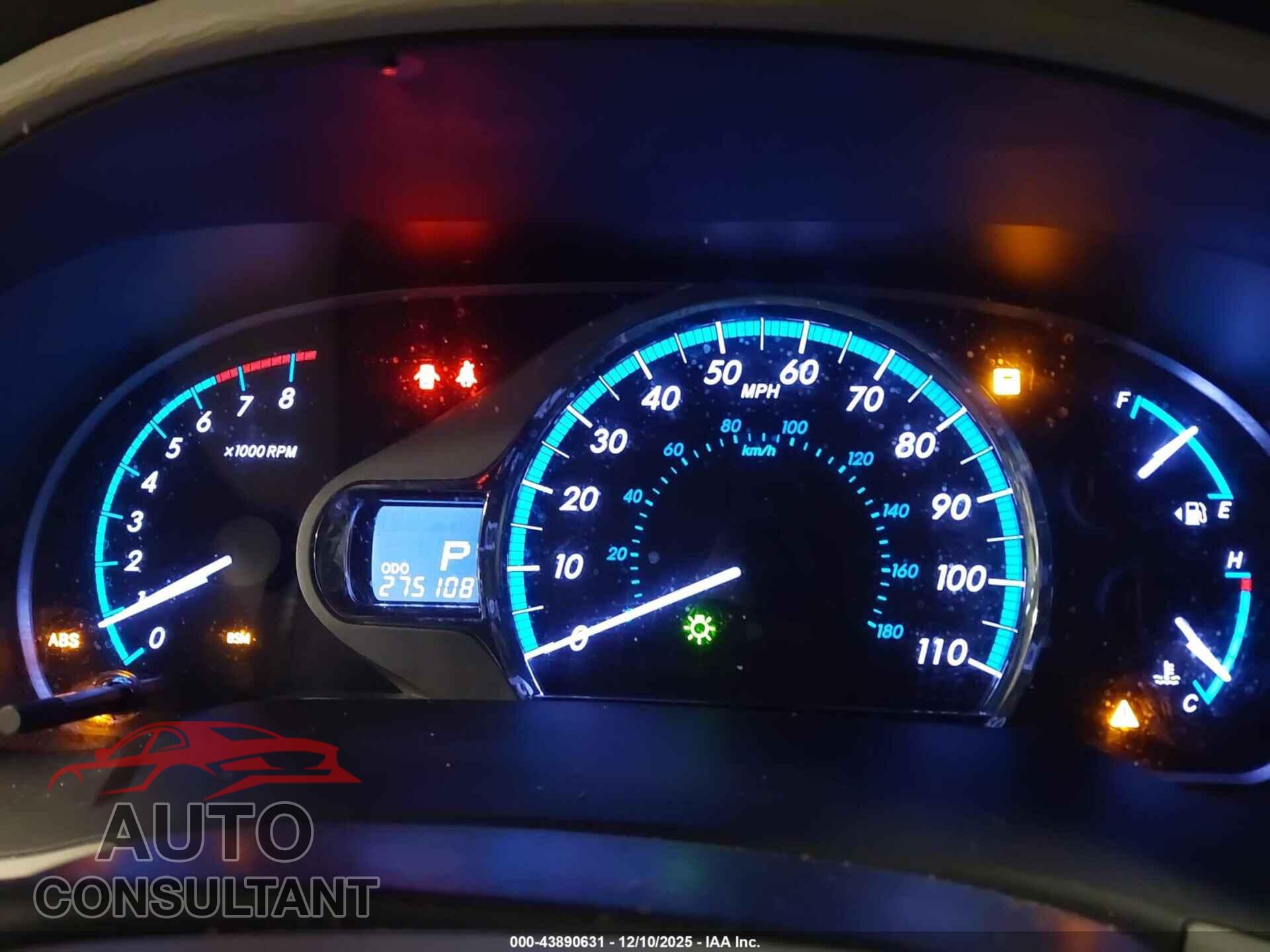 TOYOTA SIENNA 2013 - 5TDYK3DC8DS285813