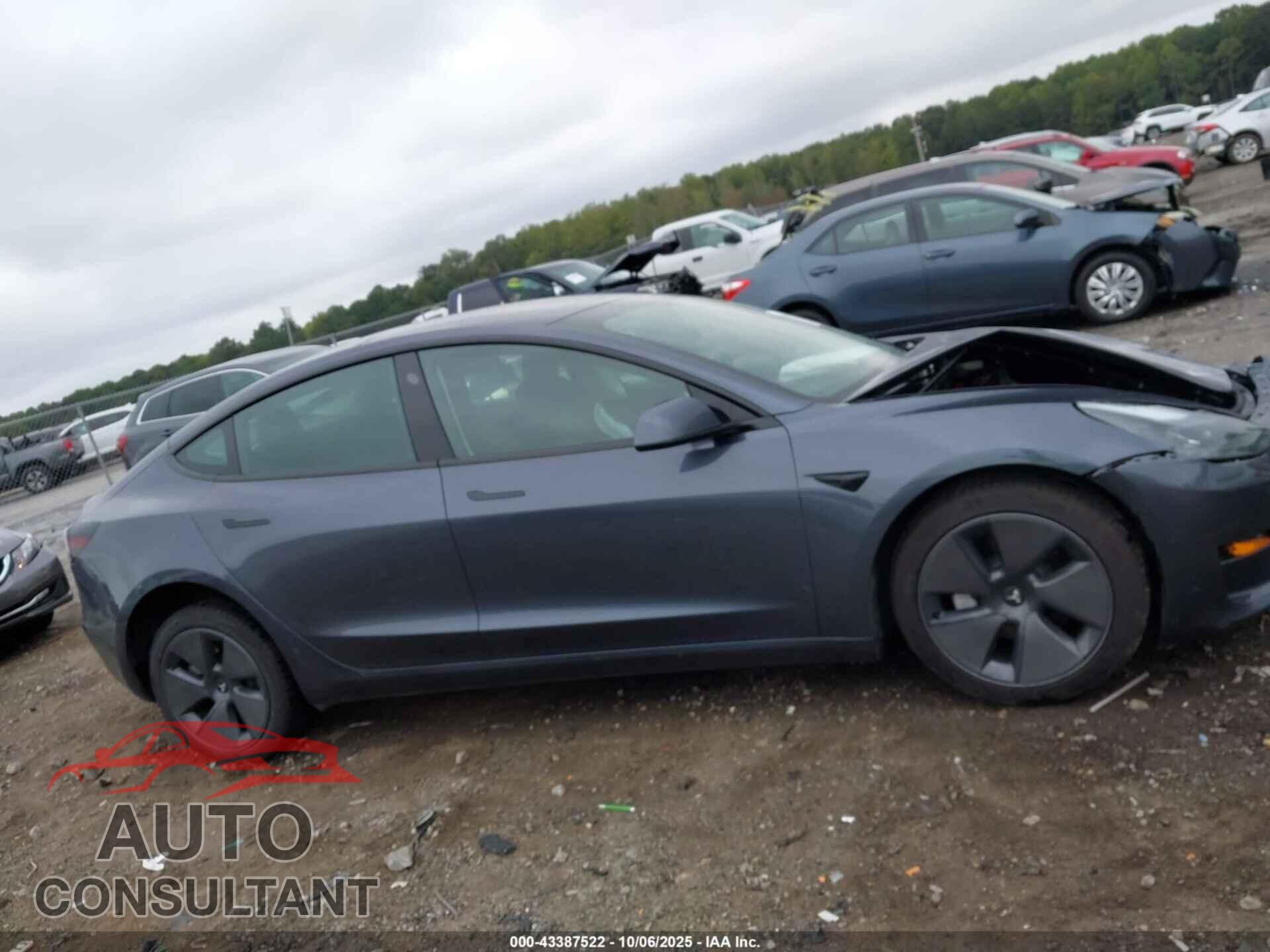 TESLA MODEL 3 2023 - 5YJ3E1EA7PF699211