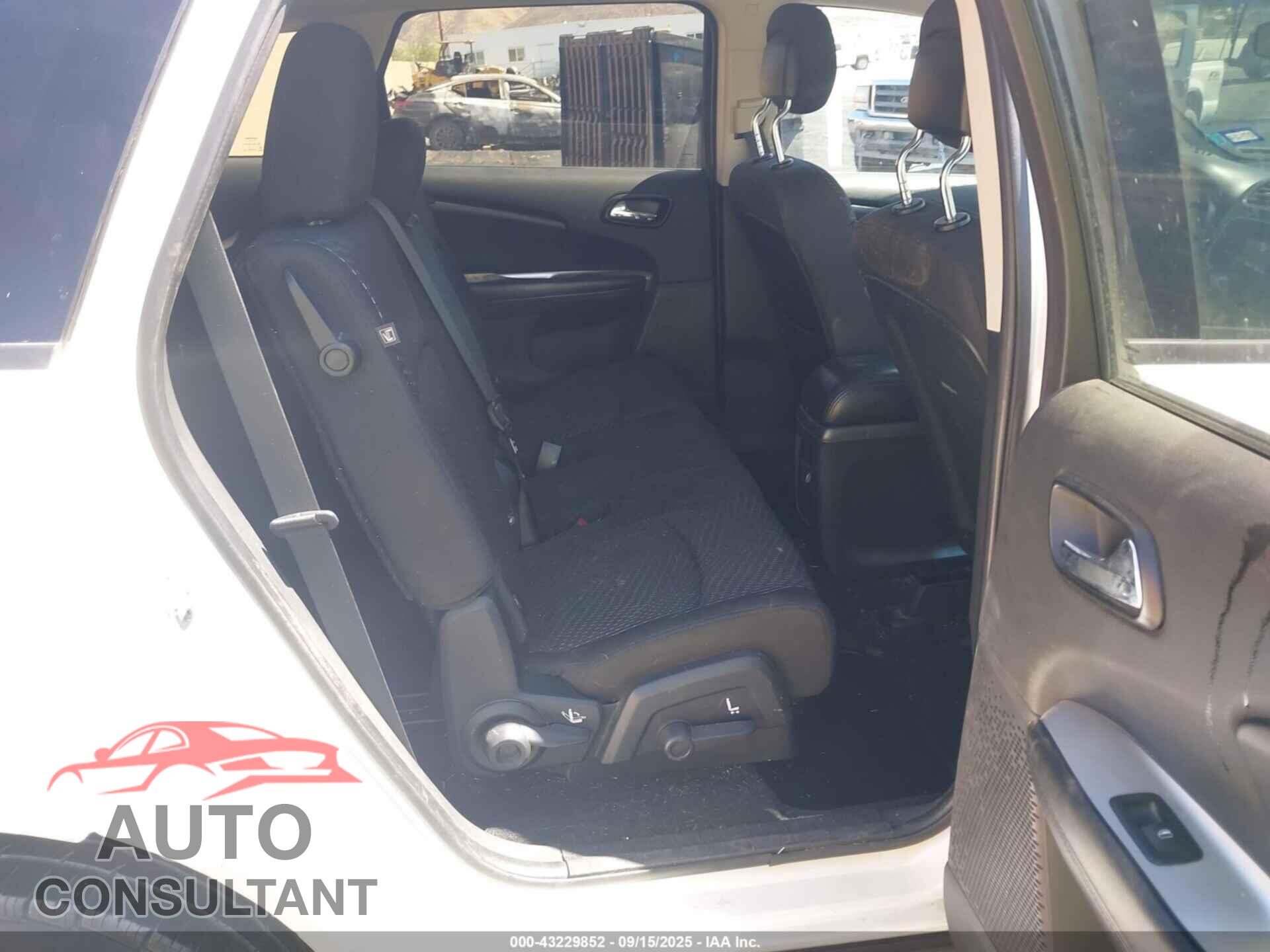DODGE JOURNEY 2015 - 3C4PDCBG9FT612787