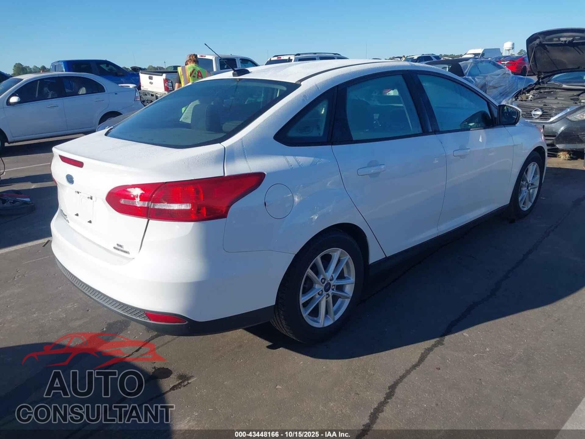 FORD FOCUS 2016 - 1FADP3F29GL341175