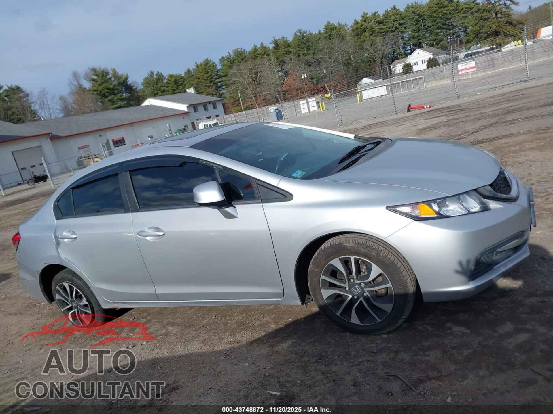 HONDA CIVIC 2013 - 2HGFB2F82DH514867