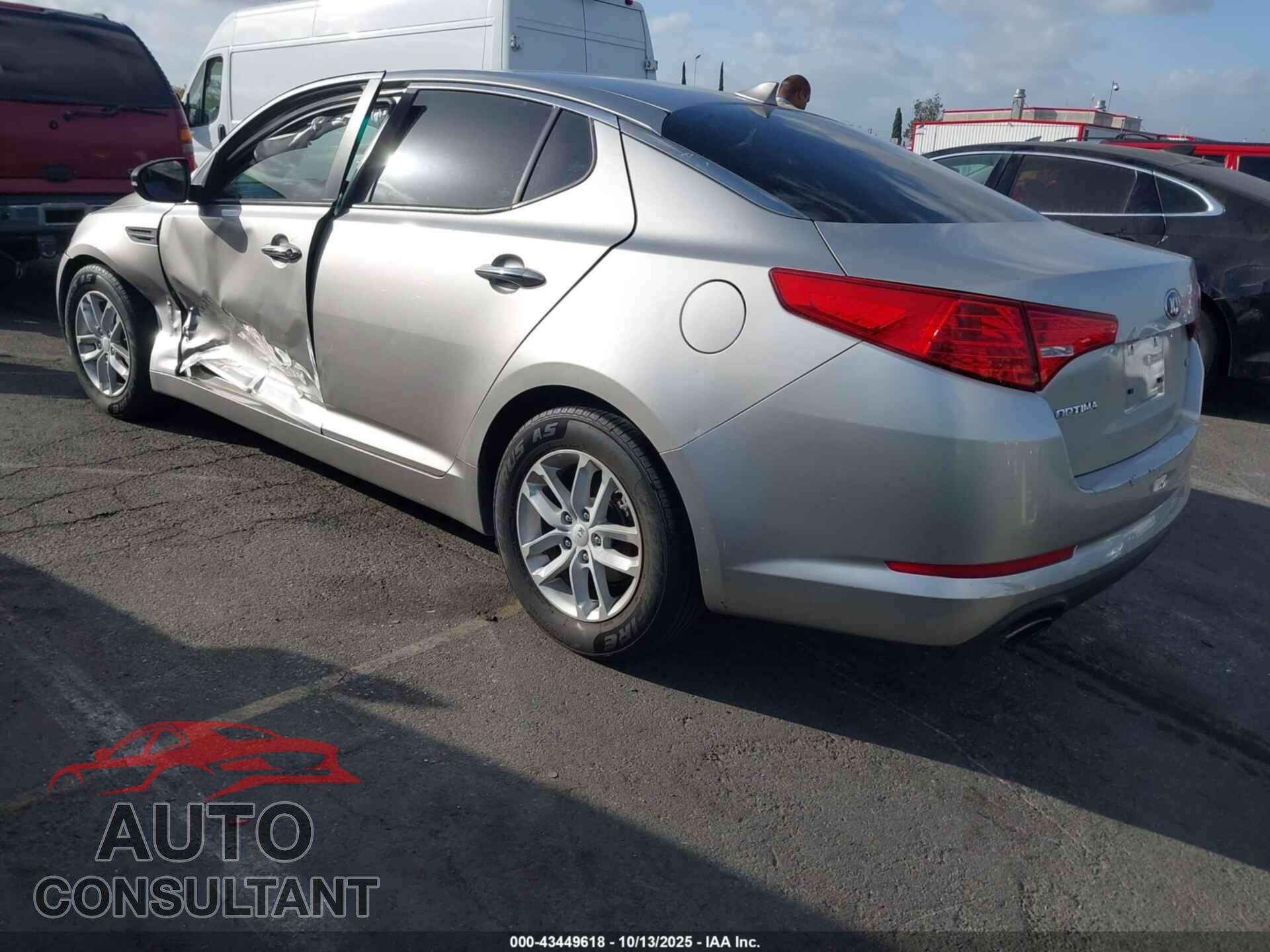 KIA OPTIMA 2013 - KNAGM4A79D5321031