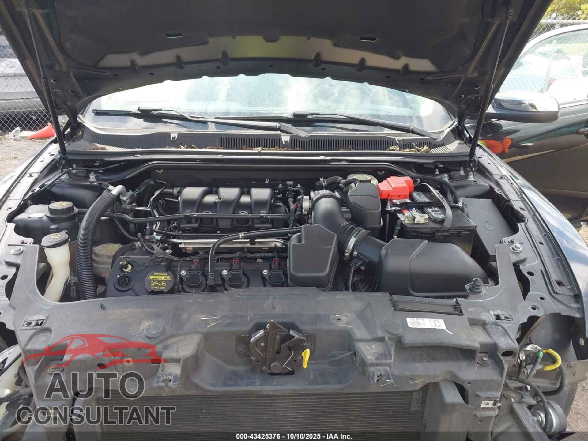 FORD TAURUS 2013 - 1FAHP2F83DG137668