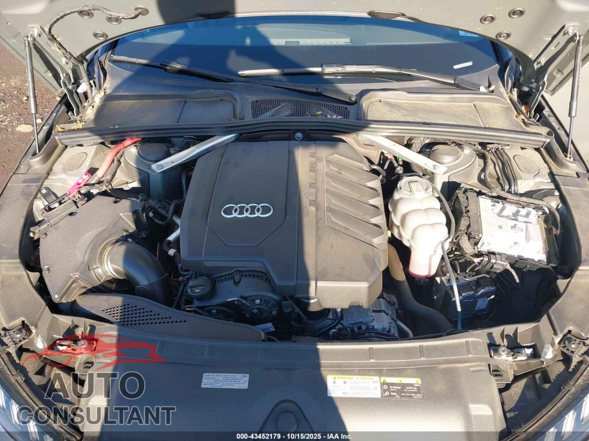 AUDI A4 2024 - WAUDAAF48RN007810