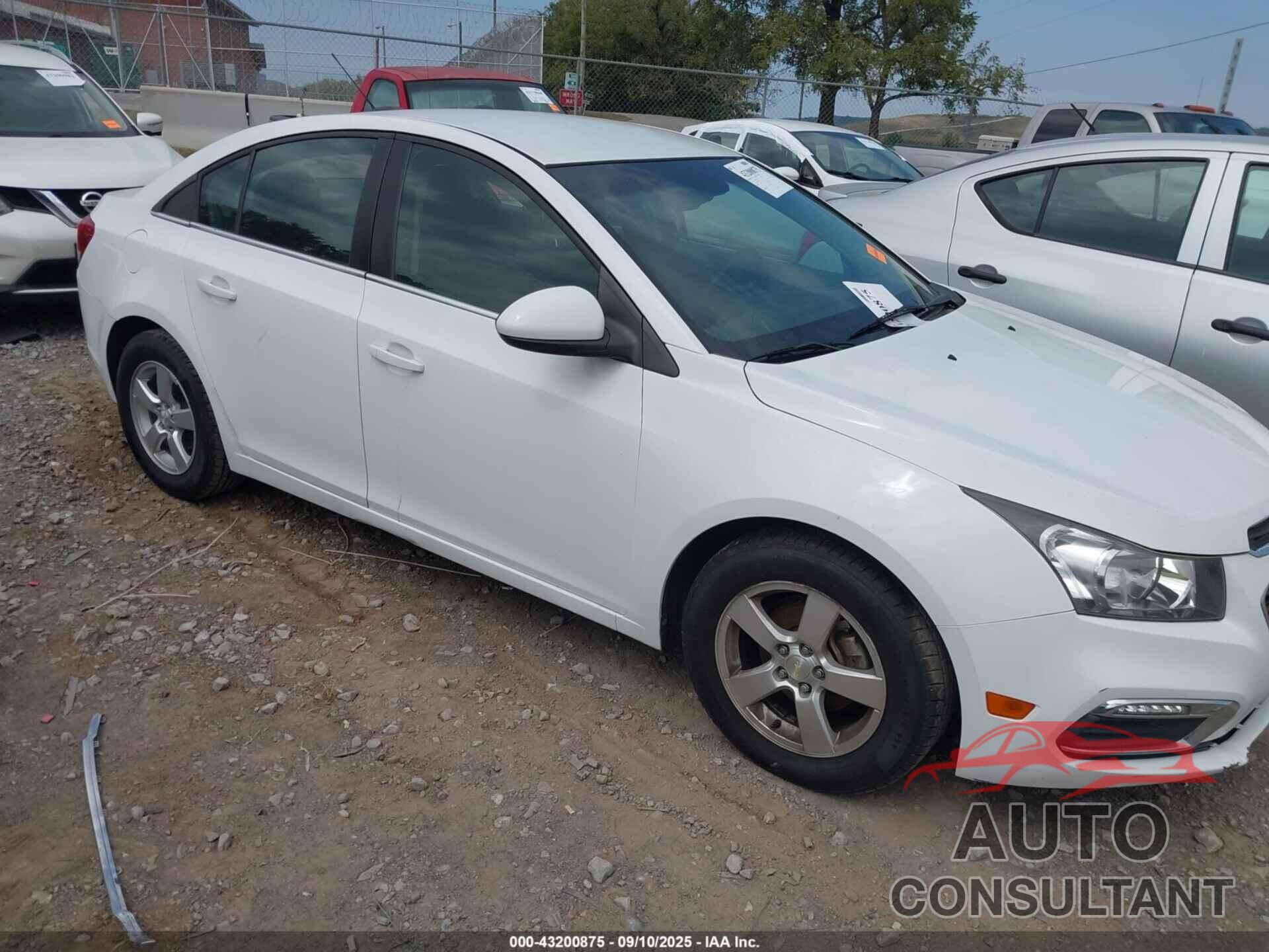 CHEVROLET CRUZE 2015 - 1G1PC5SBXF7249674