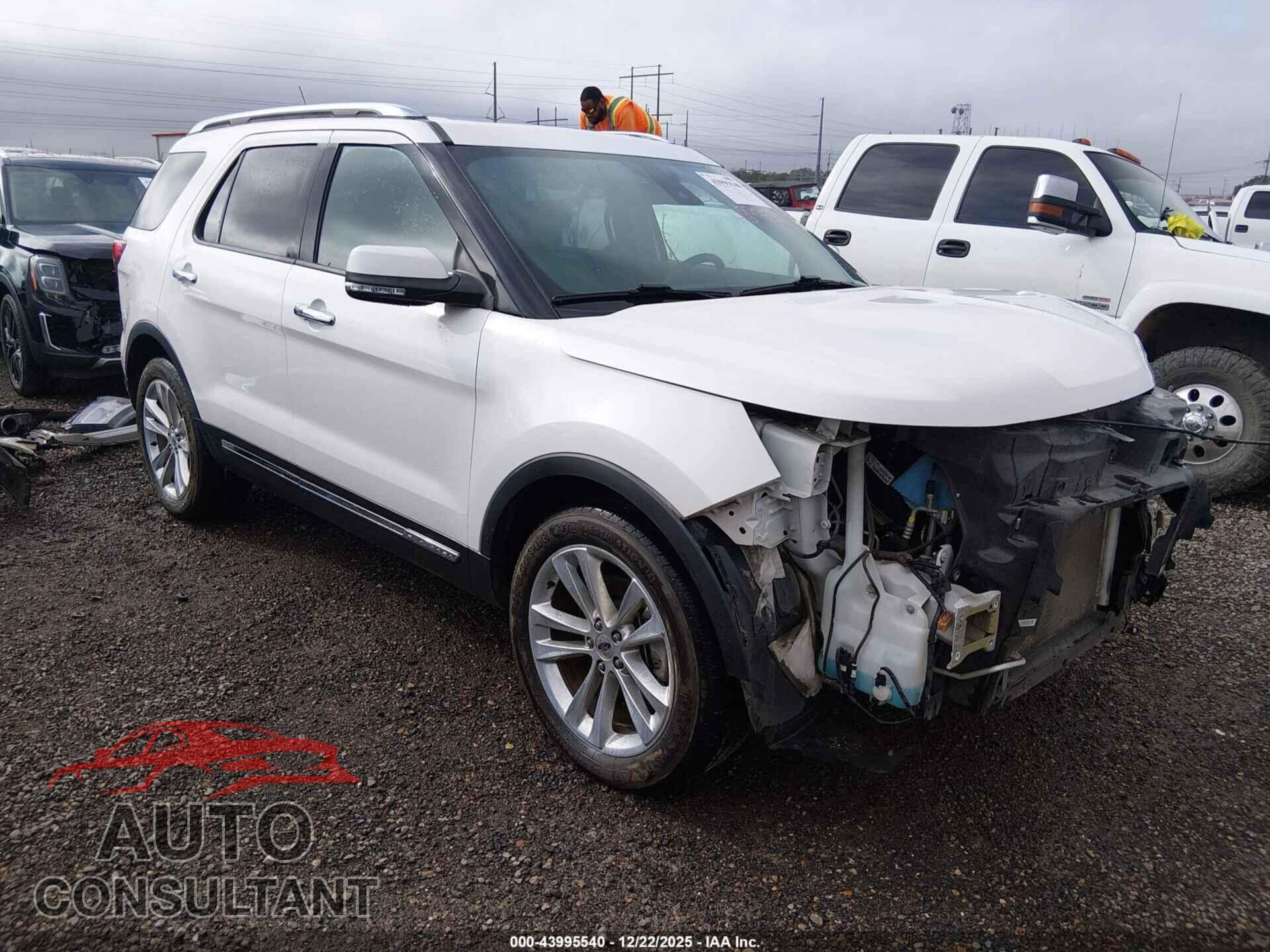 FORD EXPLORER 2018 - 1FM5K7F85JGB39244
