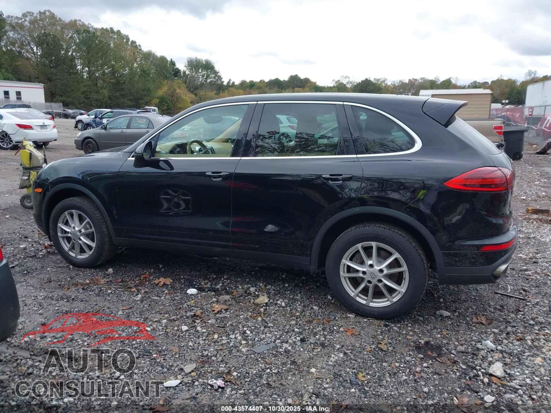 PORSCHE CAYENNE 2016 - WP1AA2A22GLA08072