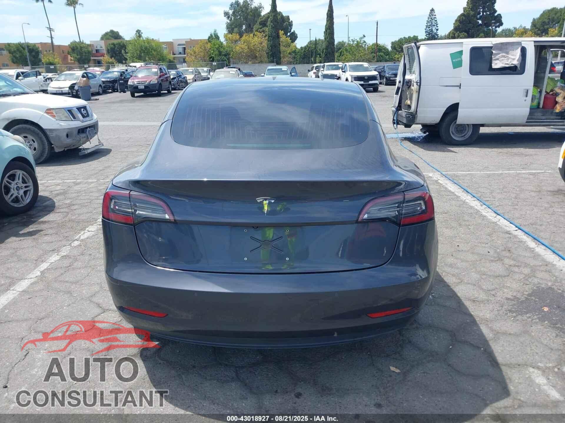 TESLA MODEL 3 2017 - 5YJ3E1EA6HF000149