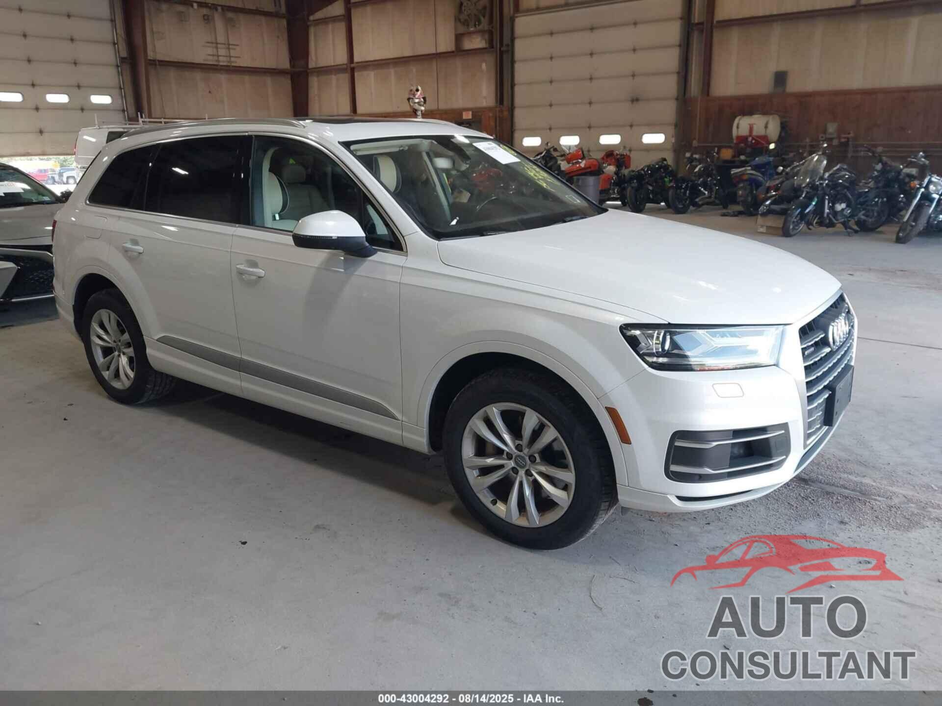 AUDI Q7 2017 - WA1LAAF74HD007536