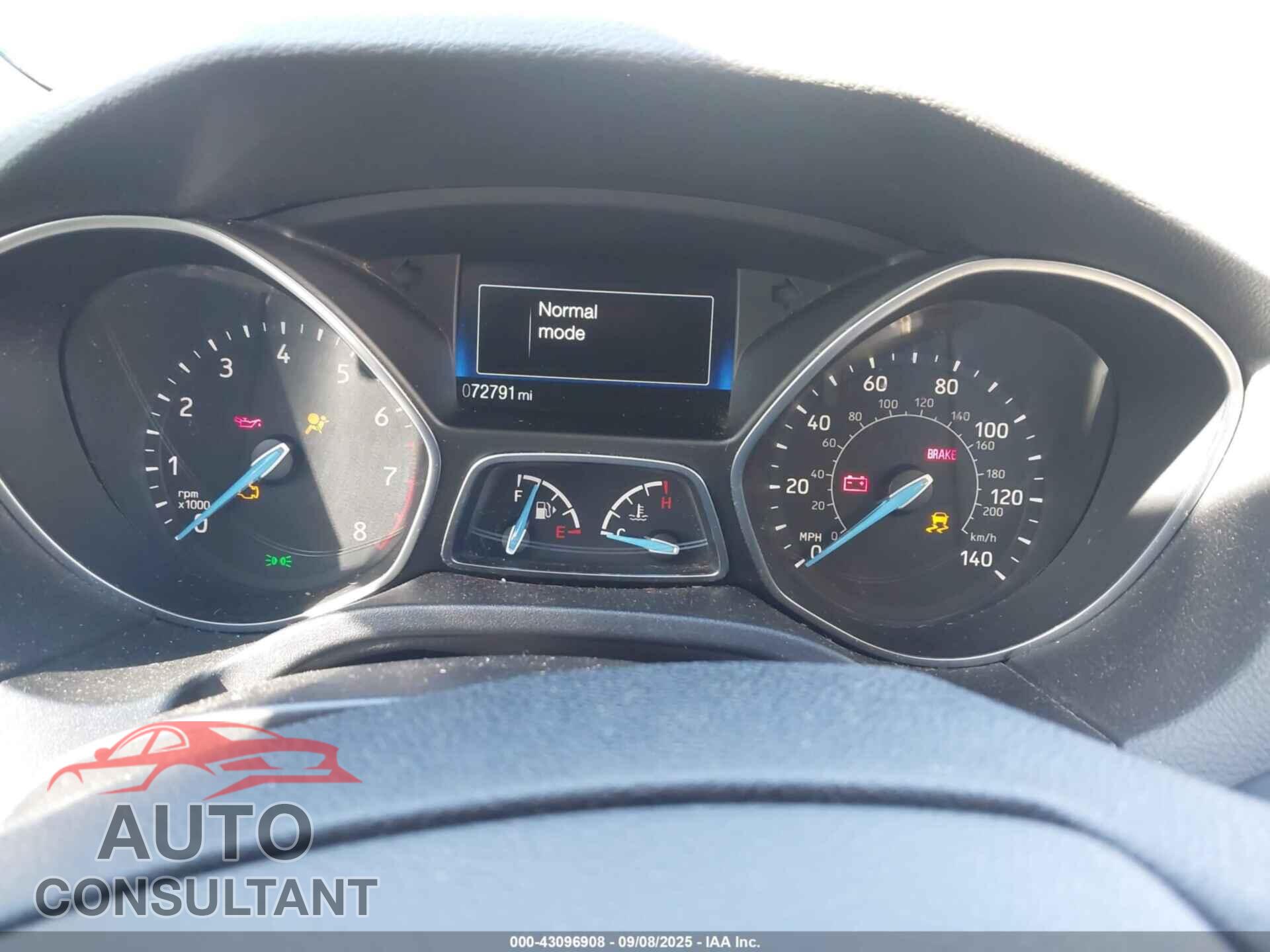 FORD FOCUS 2017 - 1FADP3E20HL334599