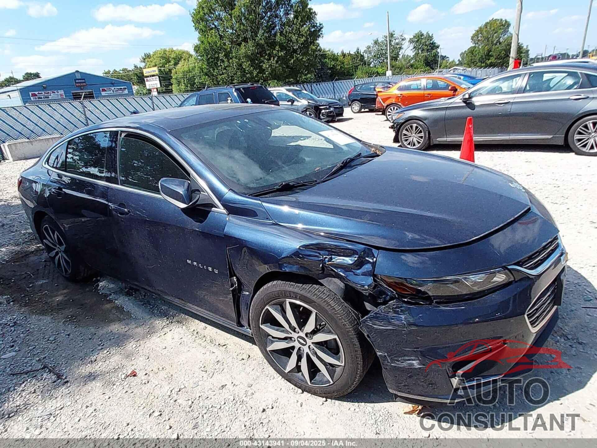 CHEVROLET MALIBU 2017 - 1G1ZE5ST7HF144854