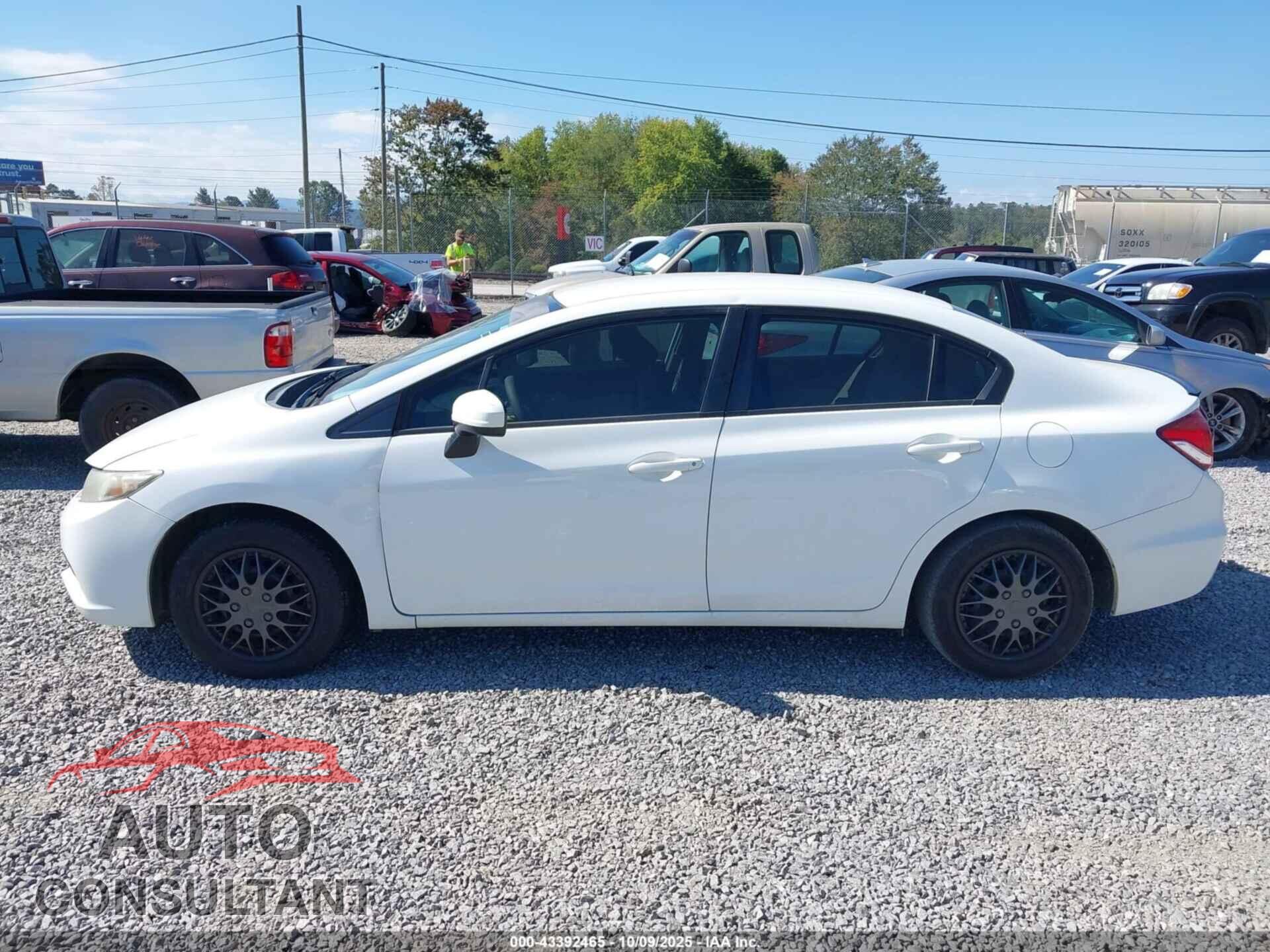 HONDA CIVIC 2015 - 19XFB2E54FE041400
