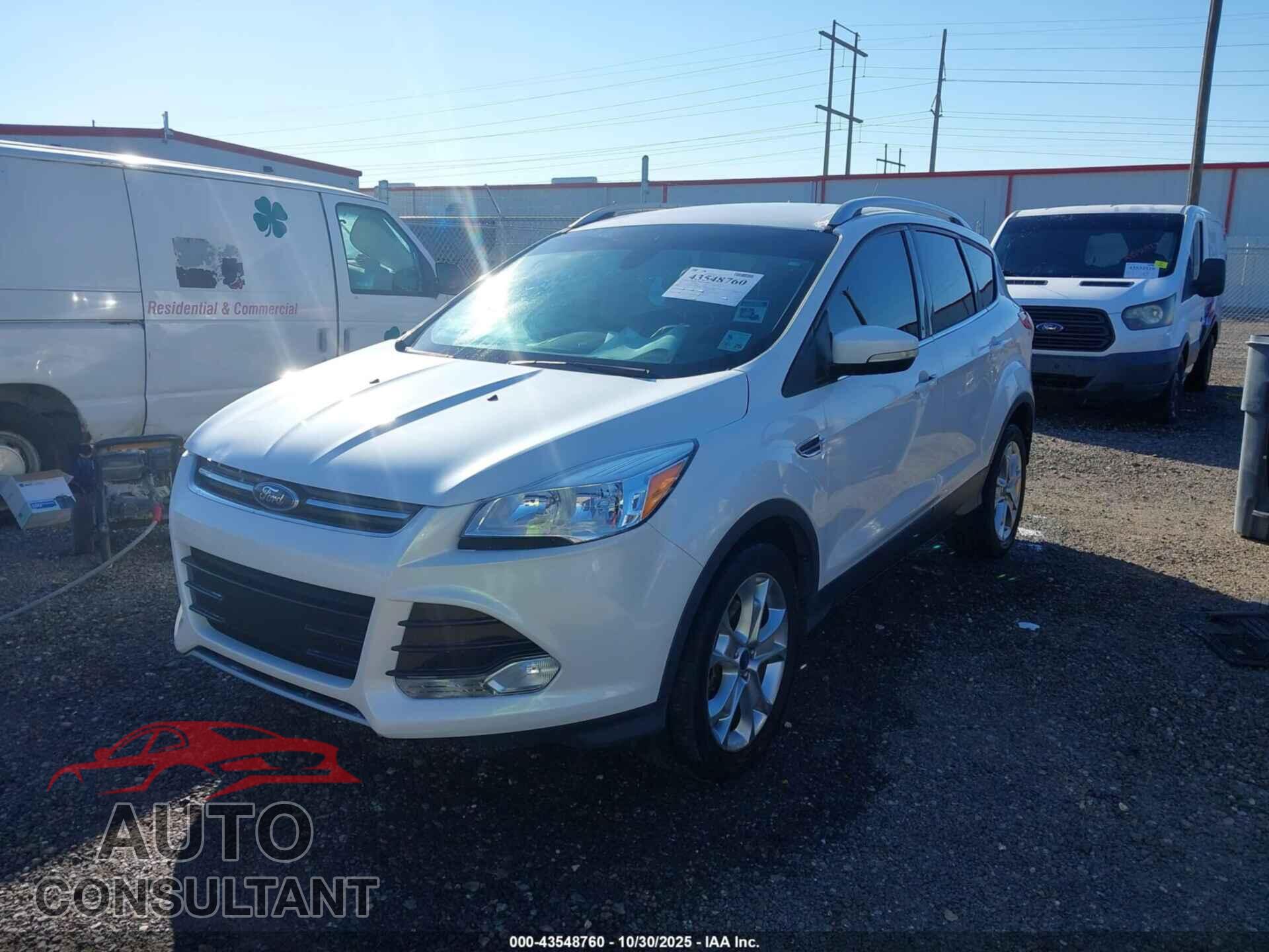 FORD ESCAPE 2015 - 1FMCU0J92FUC74103