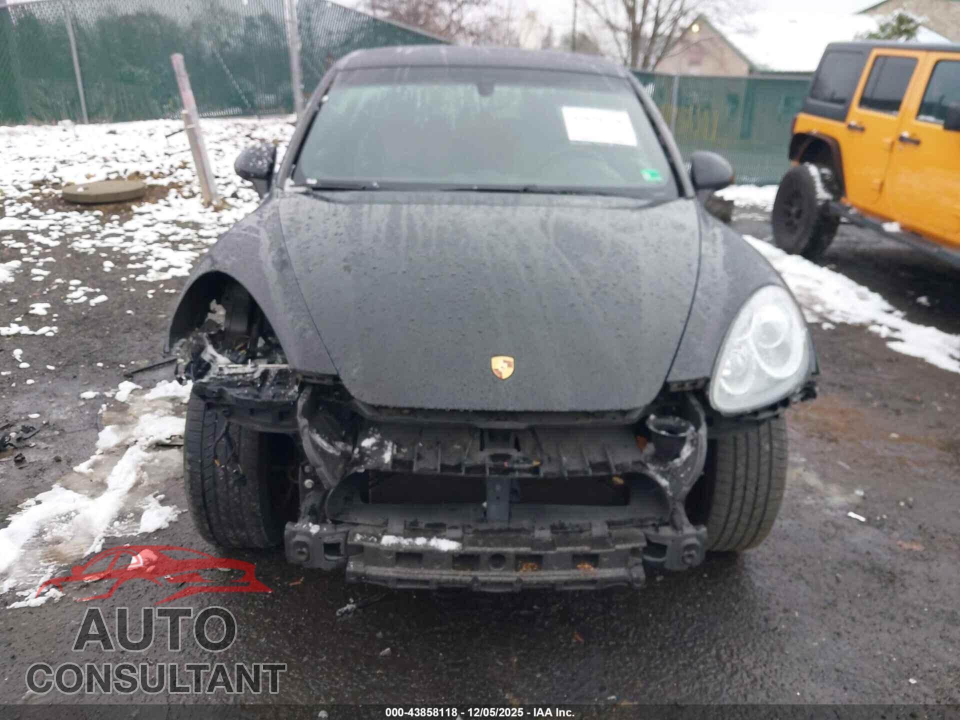 PORSCHE CAYENNE 2012 - WP1AA2A27CLA08353