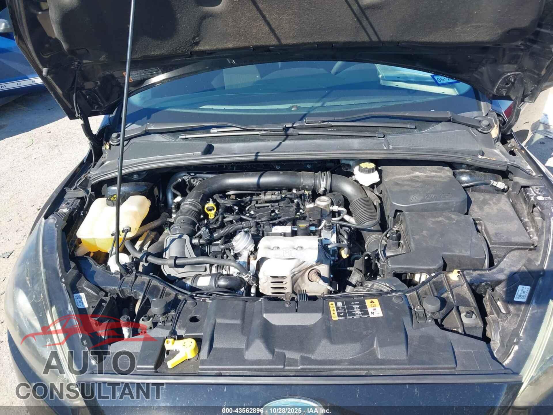 FORD FOCUS 2018 - 1FADP3FE2JL240559
