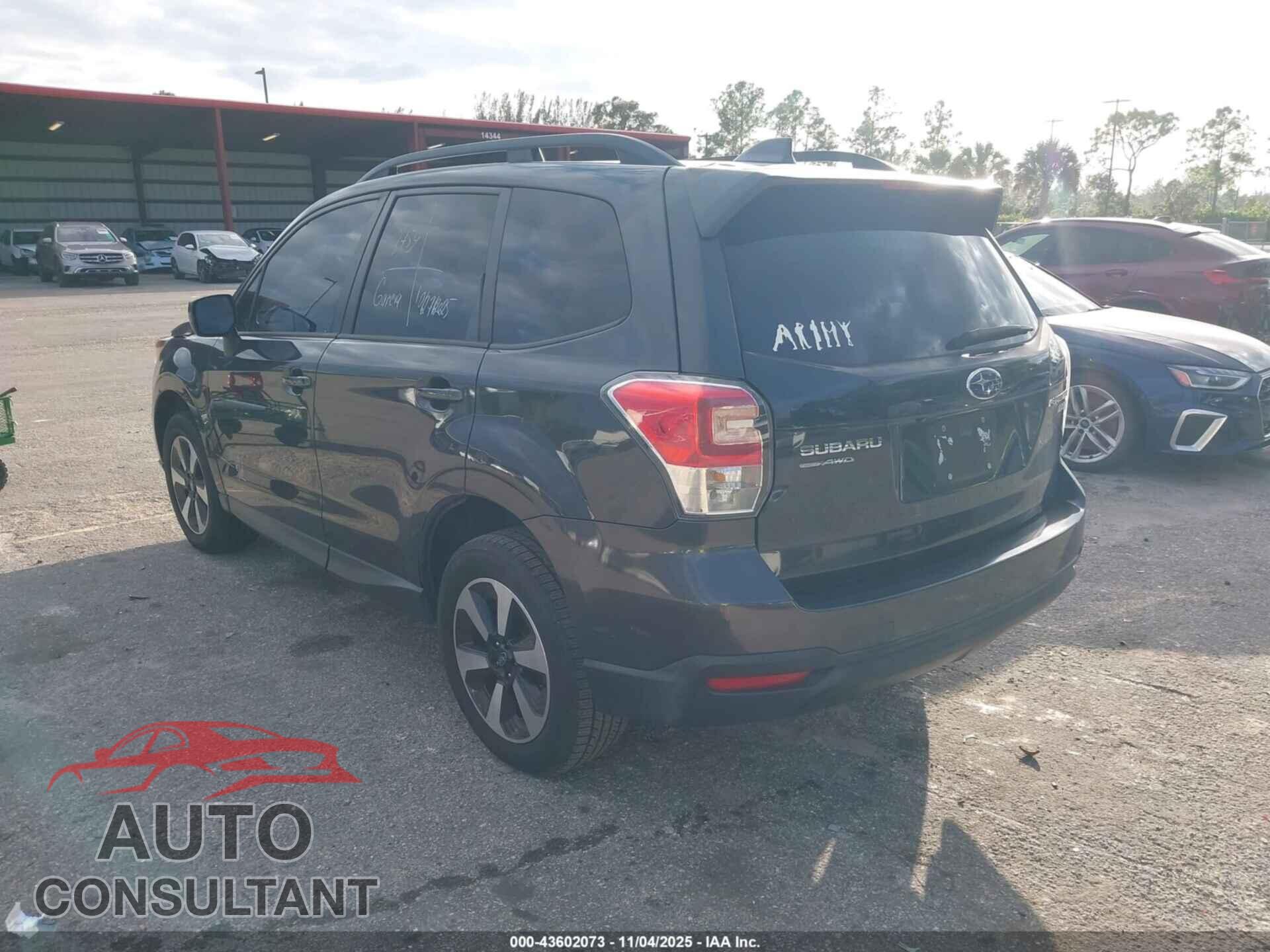 SUBARU FORESTER 2017 - JF2SJAEC8HH401972