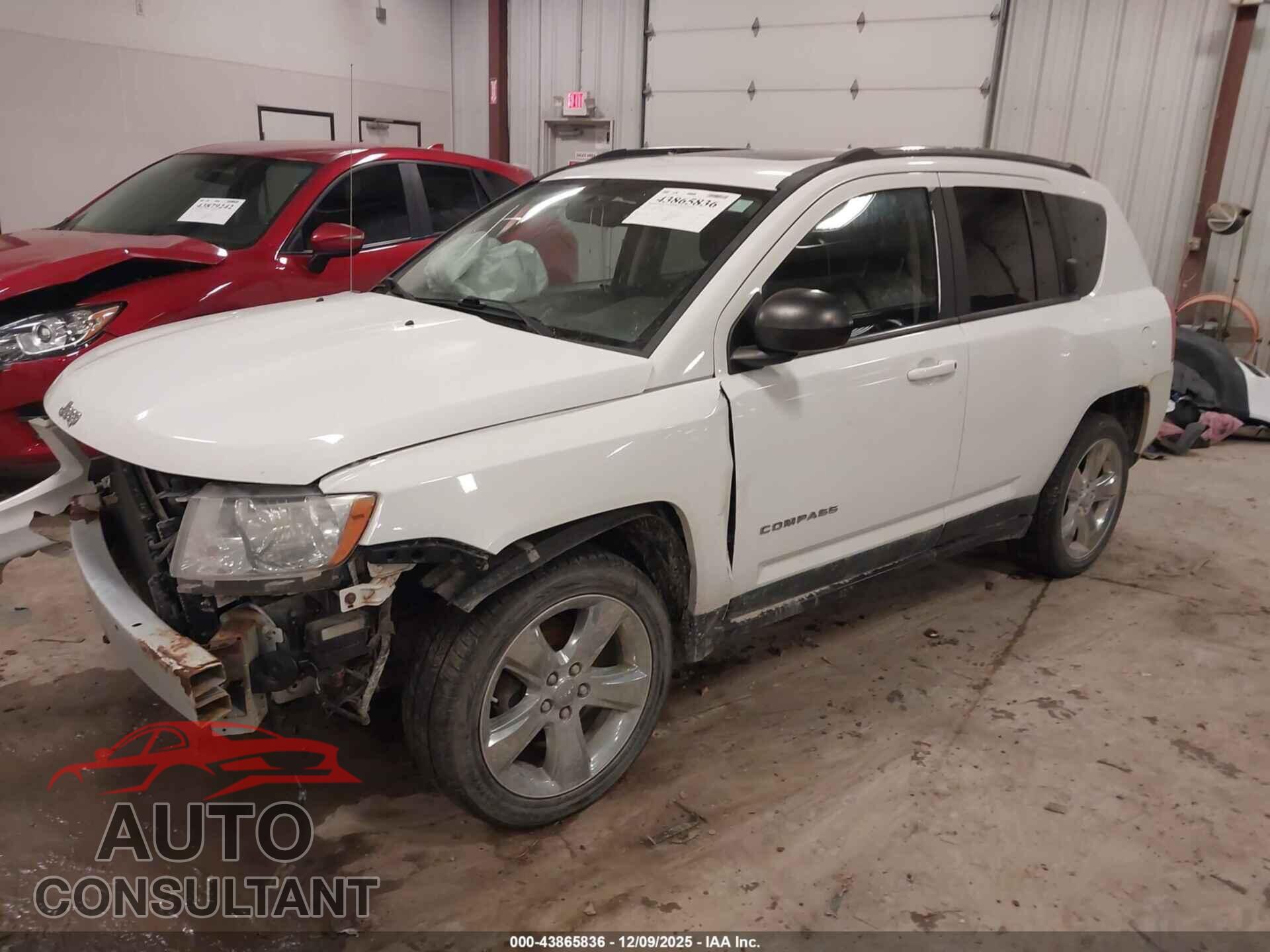 JEEP COMPASS 2011 - 1J4NF5FB8BD259741
