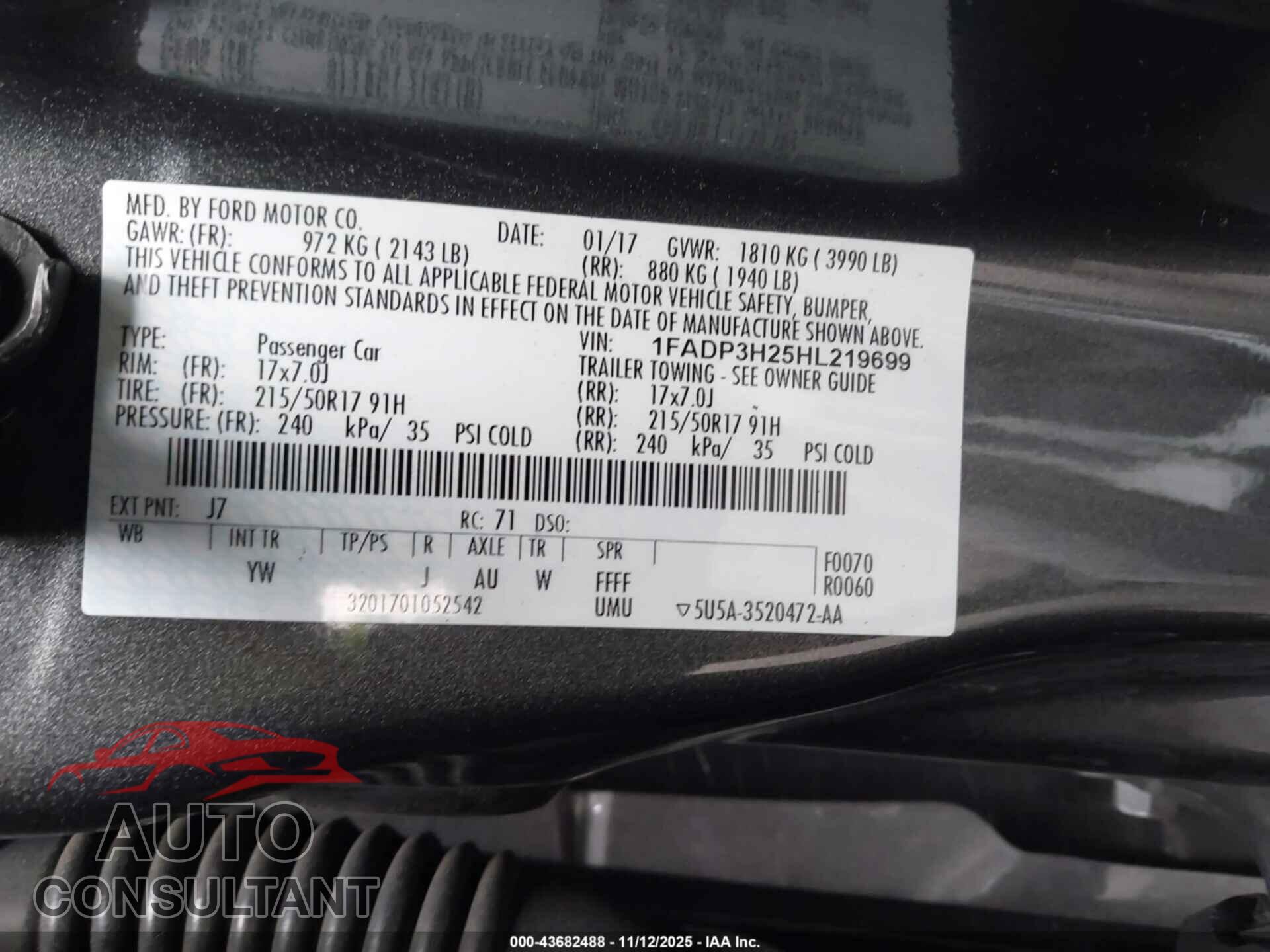 FORD FOCUS 2017 - 1FADP3H25HL219699
