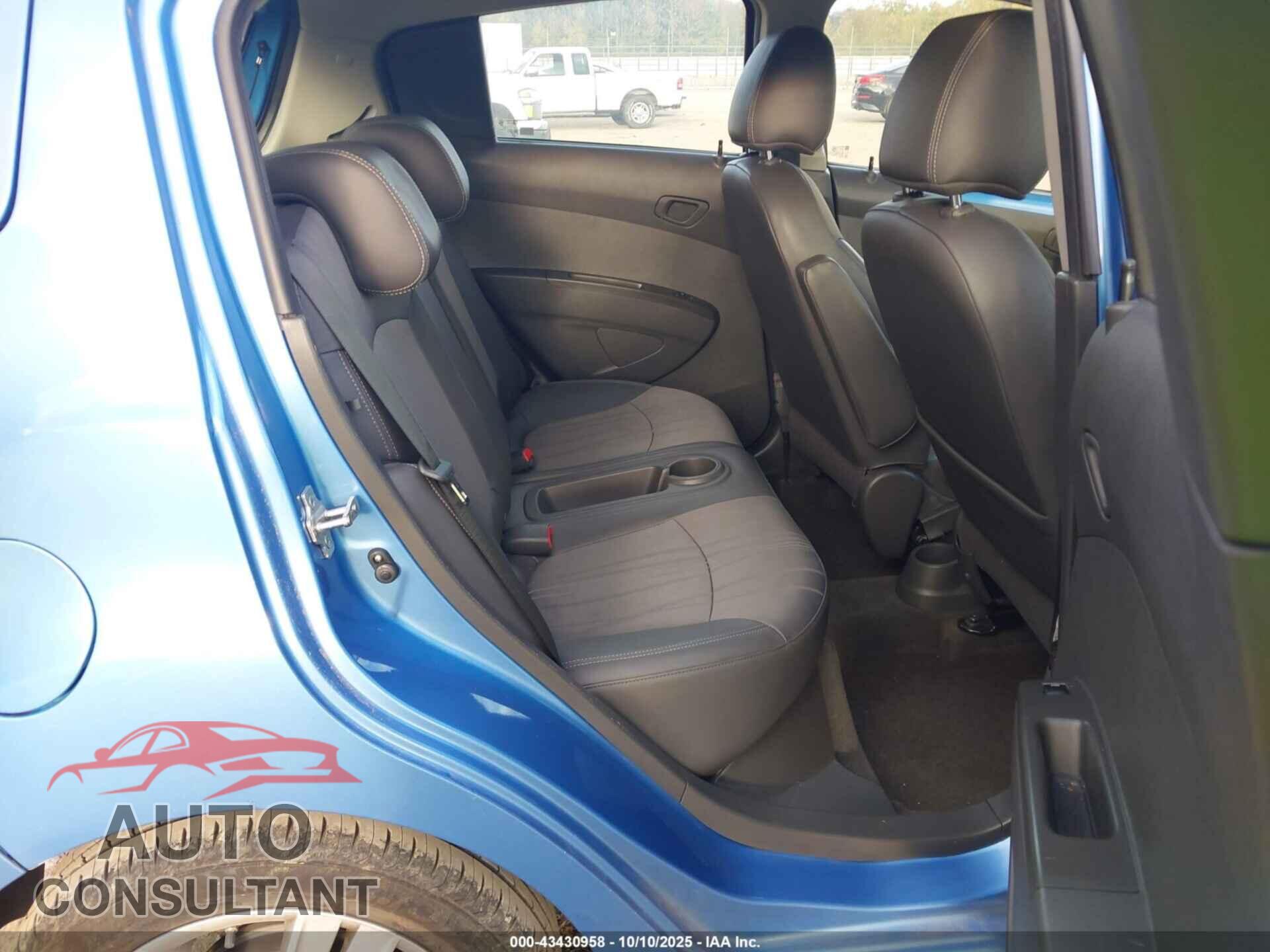 CHEVROLET SPARK 2015 - KL8CB6S97FC752154