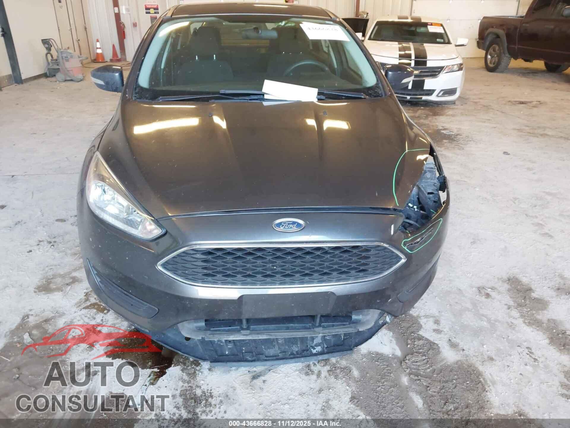 FORD FOCUS 2016 - 1FADP3F2XGL386917