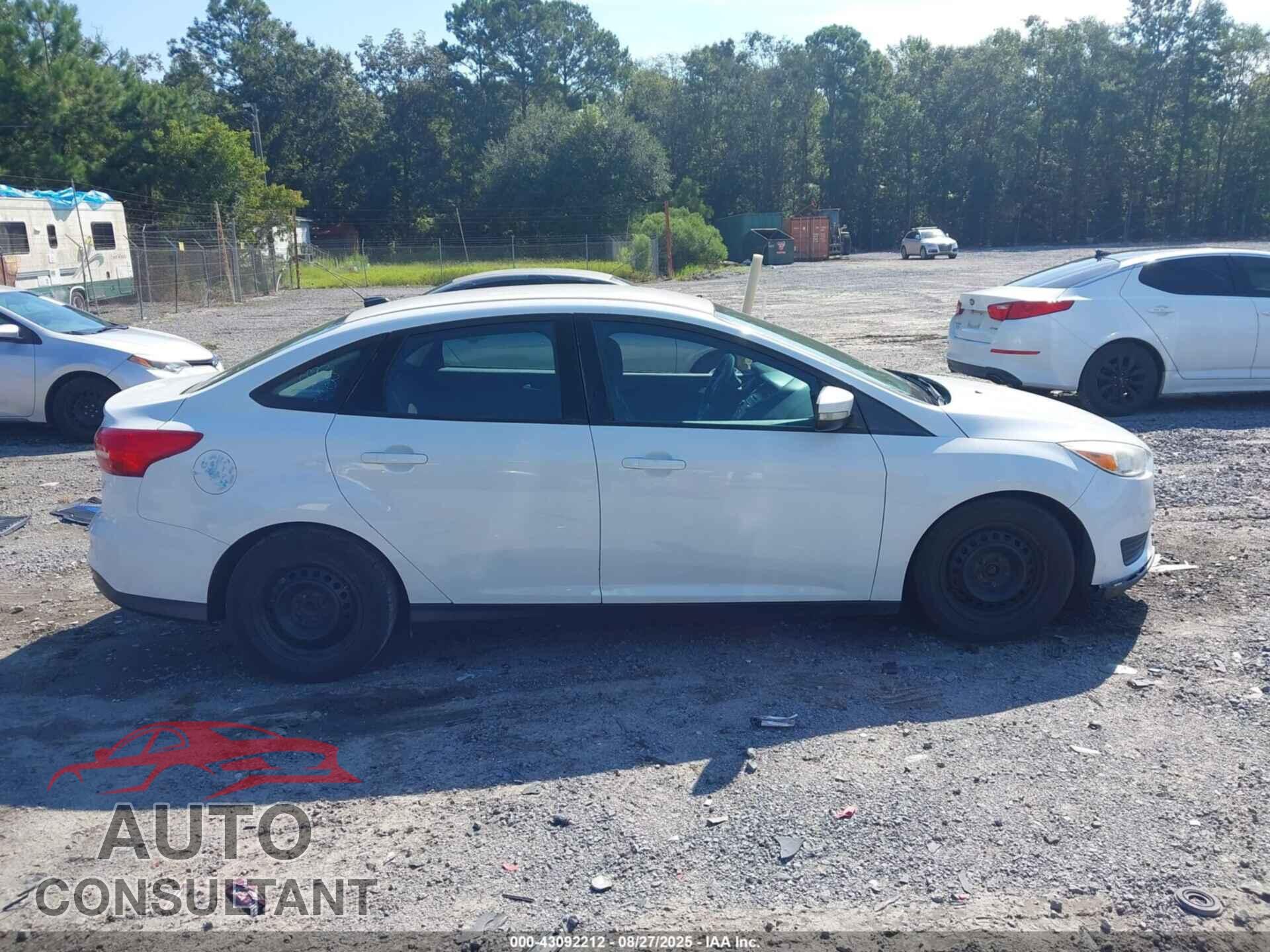 FORD FOCUS 2016 - 1FADP3F2XGL236838
