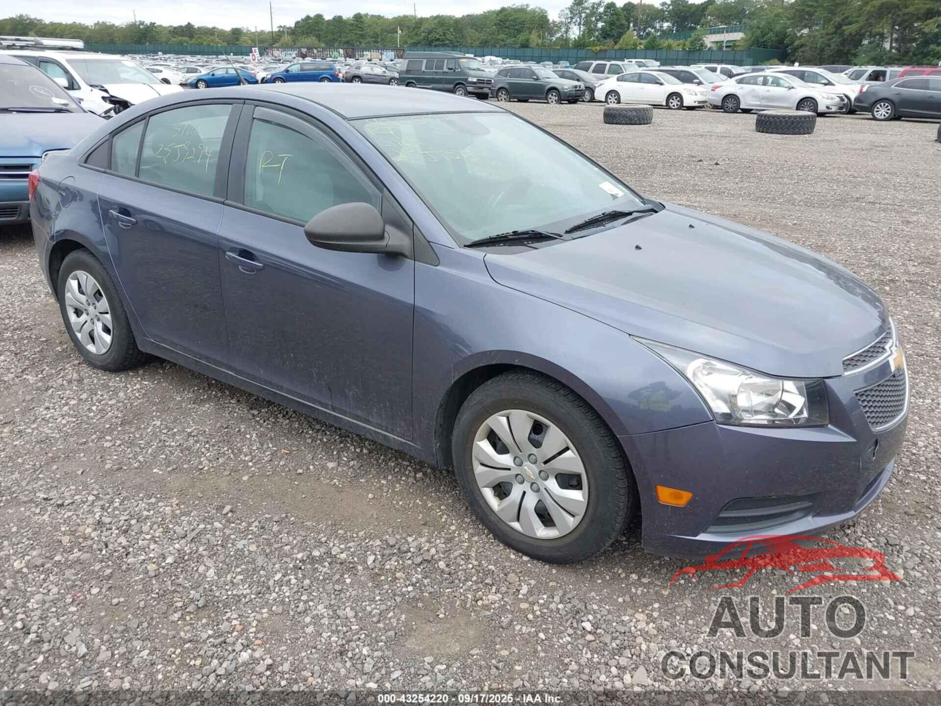 CHEVROLET CRUZE 2013 - 1G1PA5SG7D7307187