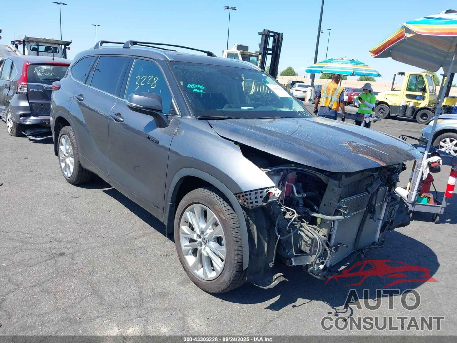 TOYOTA HIGHLANDER 2021 - 5TDXBRCH4MS534622